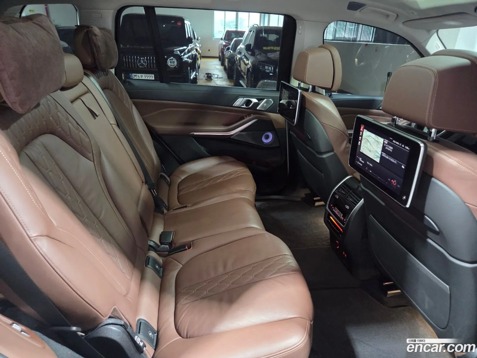 BMW X7 2021 — 10