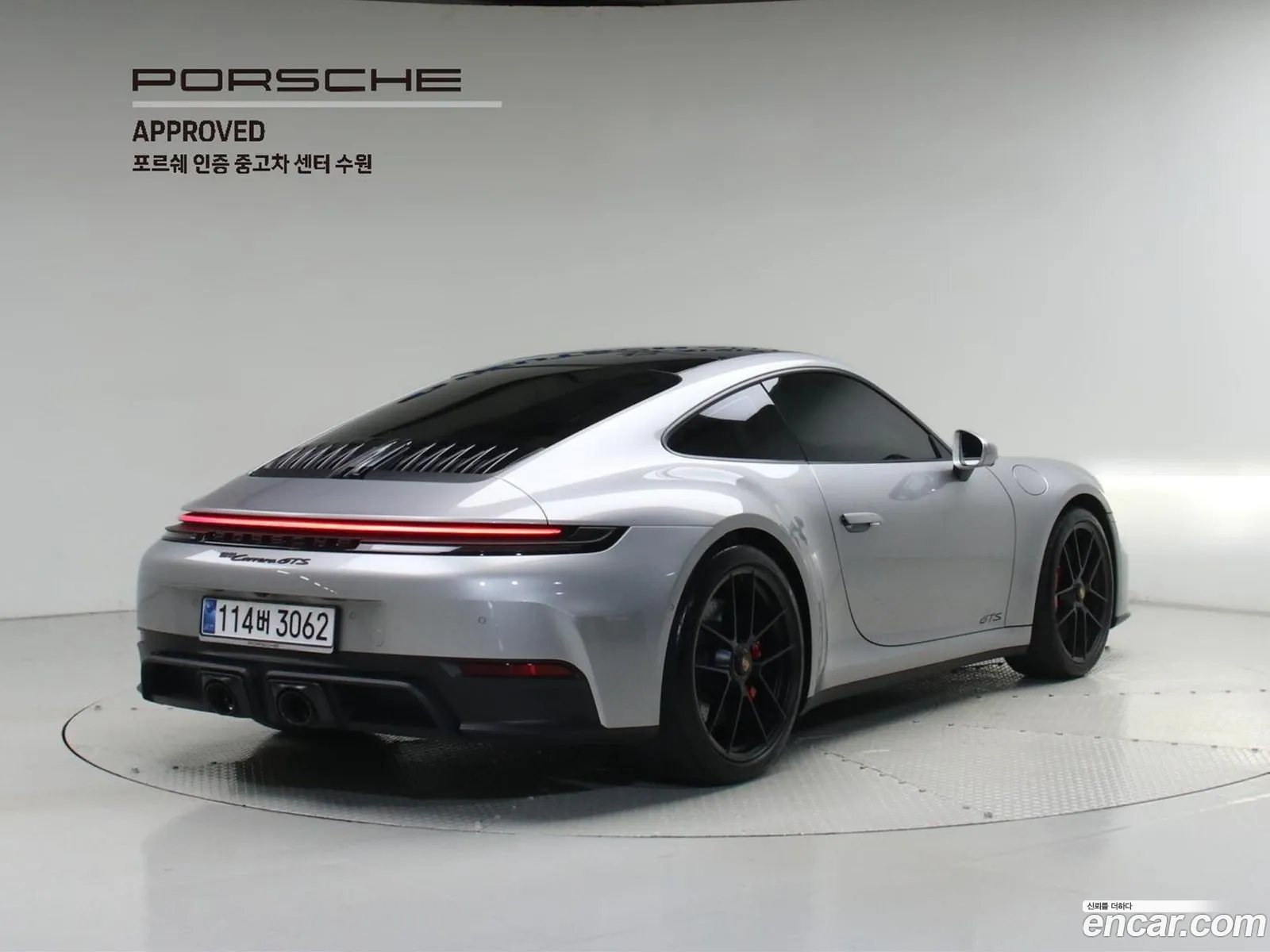 Porsche 911 2025 — 9