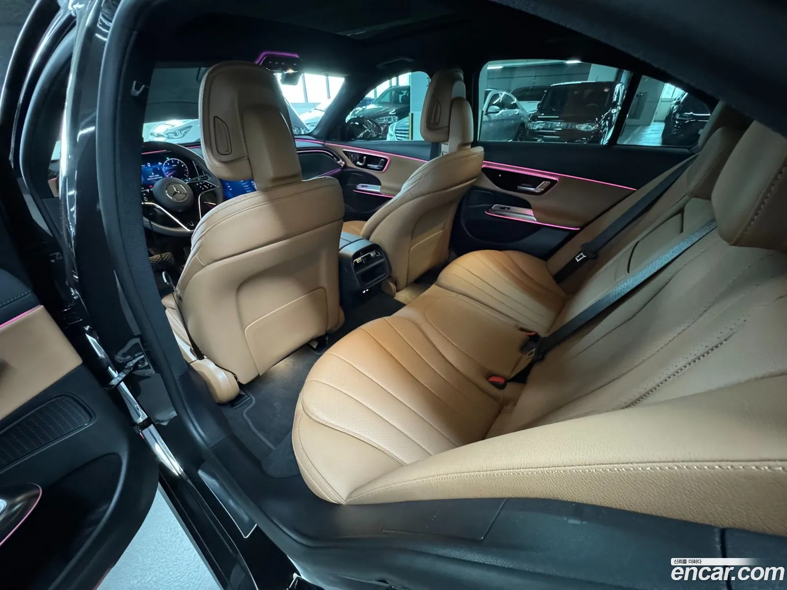 Mercedes-Benz E-Class W214 2025 — 3