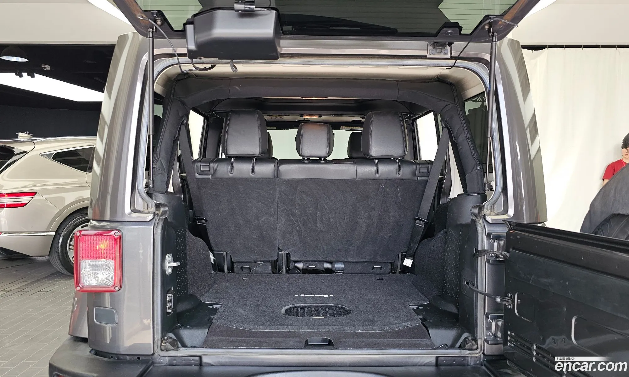 Jeep Wrangler 2016 1C4HJWEG0GL332263 — 7