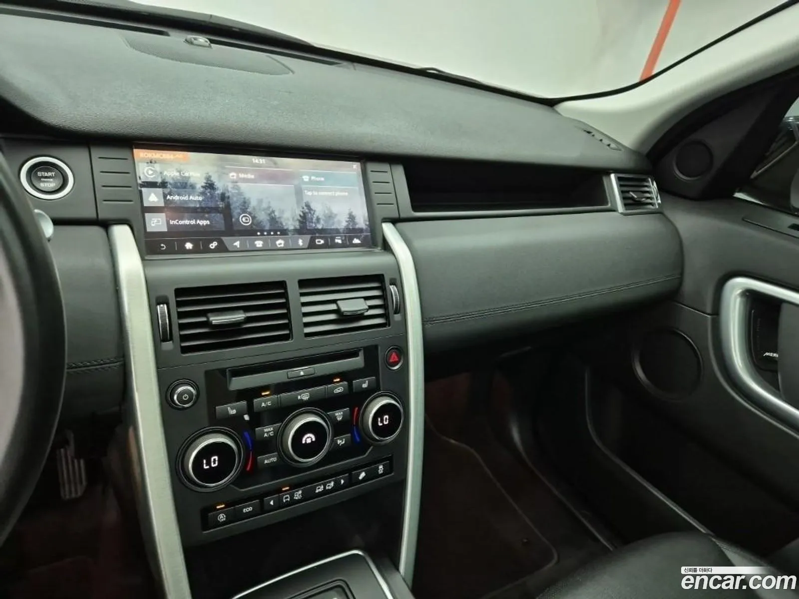 Land Rover Discovery Sport 2018 — 18