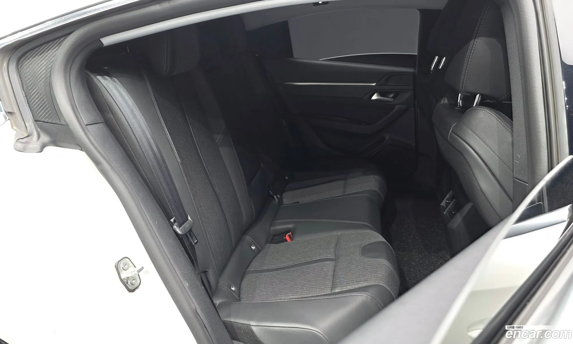 Peugeot 508 2021 VR3FBYHZRMY000845 — 15