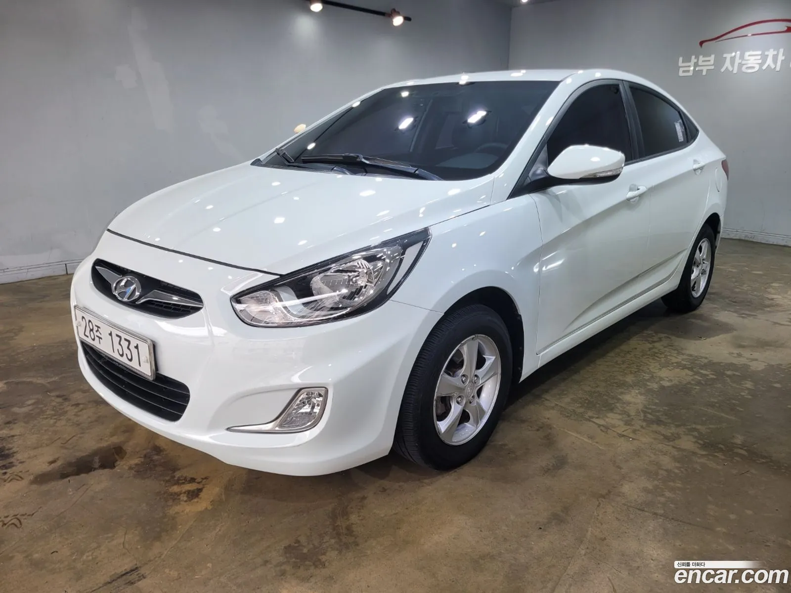 Hyundai Accent 2011 — 20