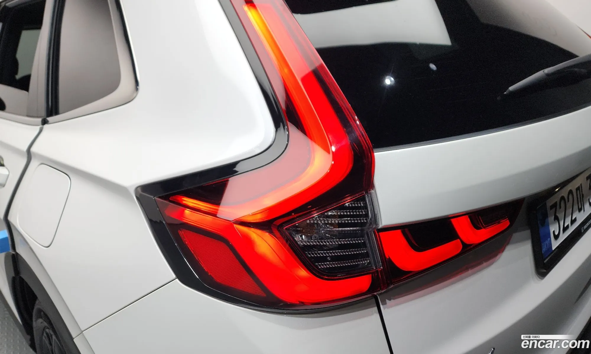 Honda CR-V 6th Gen 2025 — 7