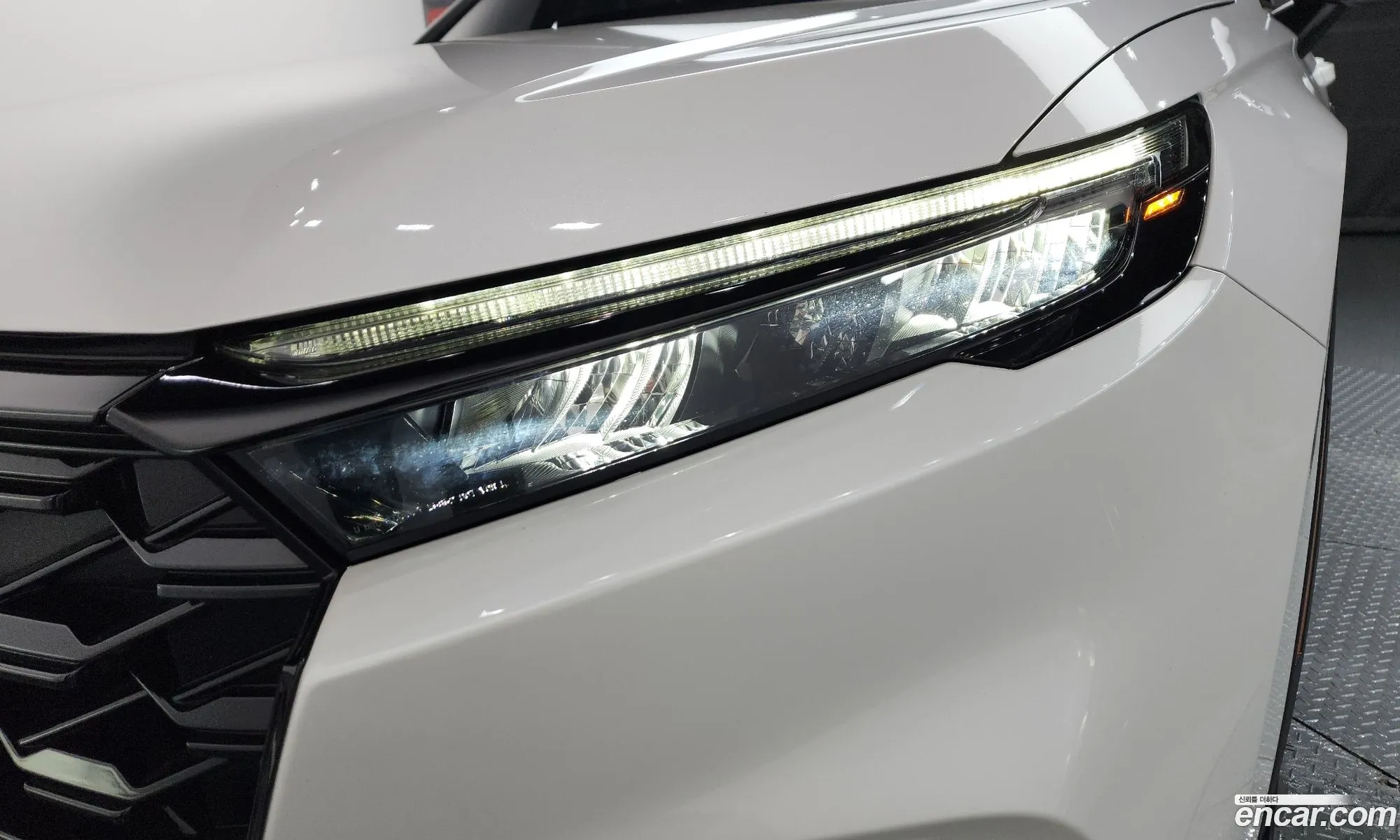 Honda CR-V 6th Gen 2025 — 8