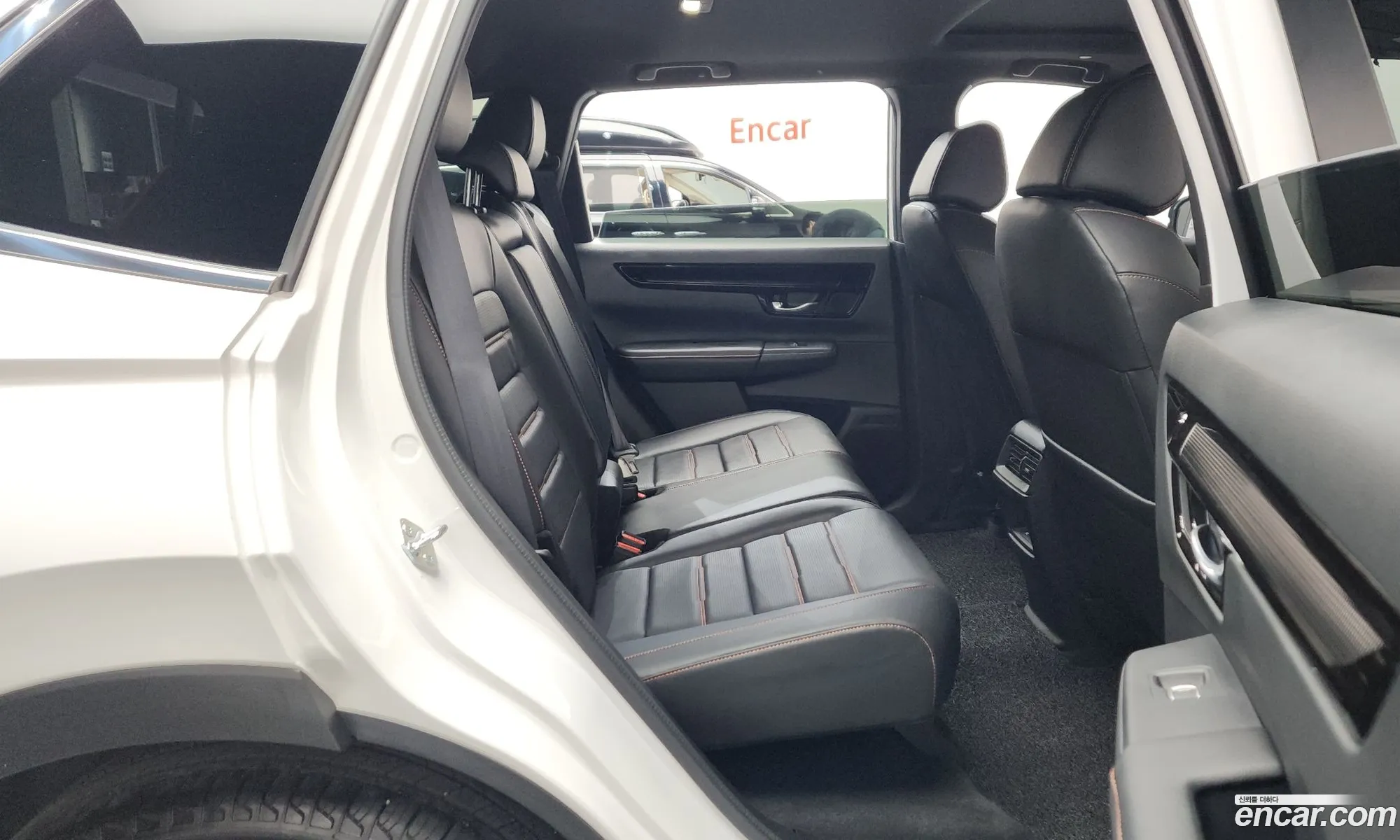Honda CR-V 6th Gen 2025 — 35