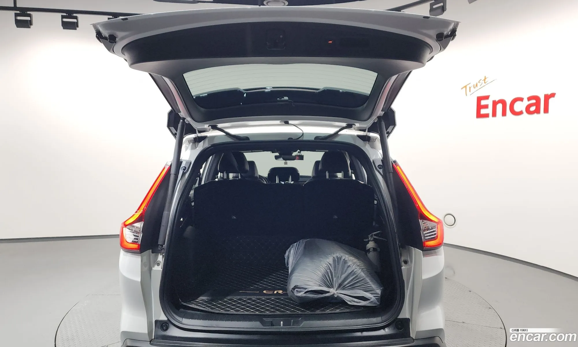 Honda CR-V 6th Gen 2025 — 5