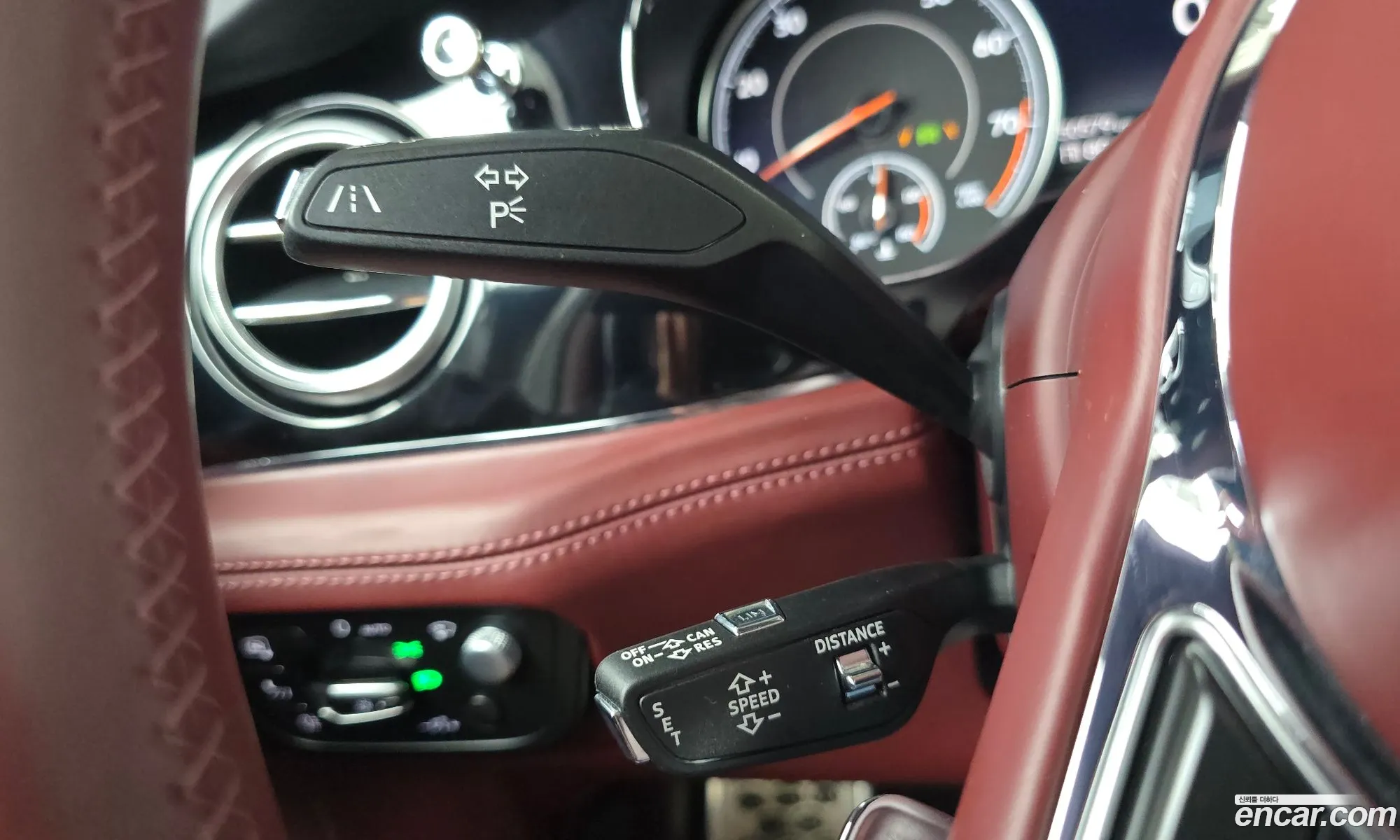 Bentley Bentayga 2020 SJAAM14V4LC029607 — 6