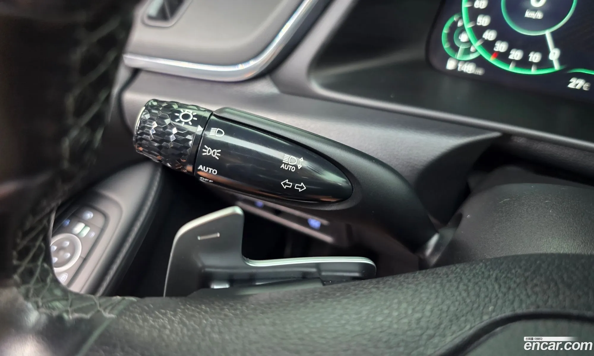 Hyundai Sonata 2019 KMHL141EBLA054693 — 19