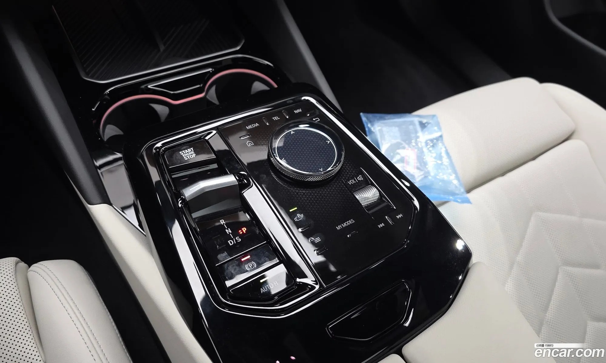 BMW 5 Series 2026 WBA41FL02TCV95740 — 23