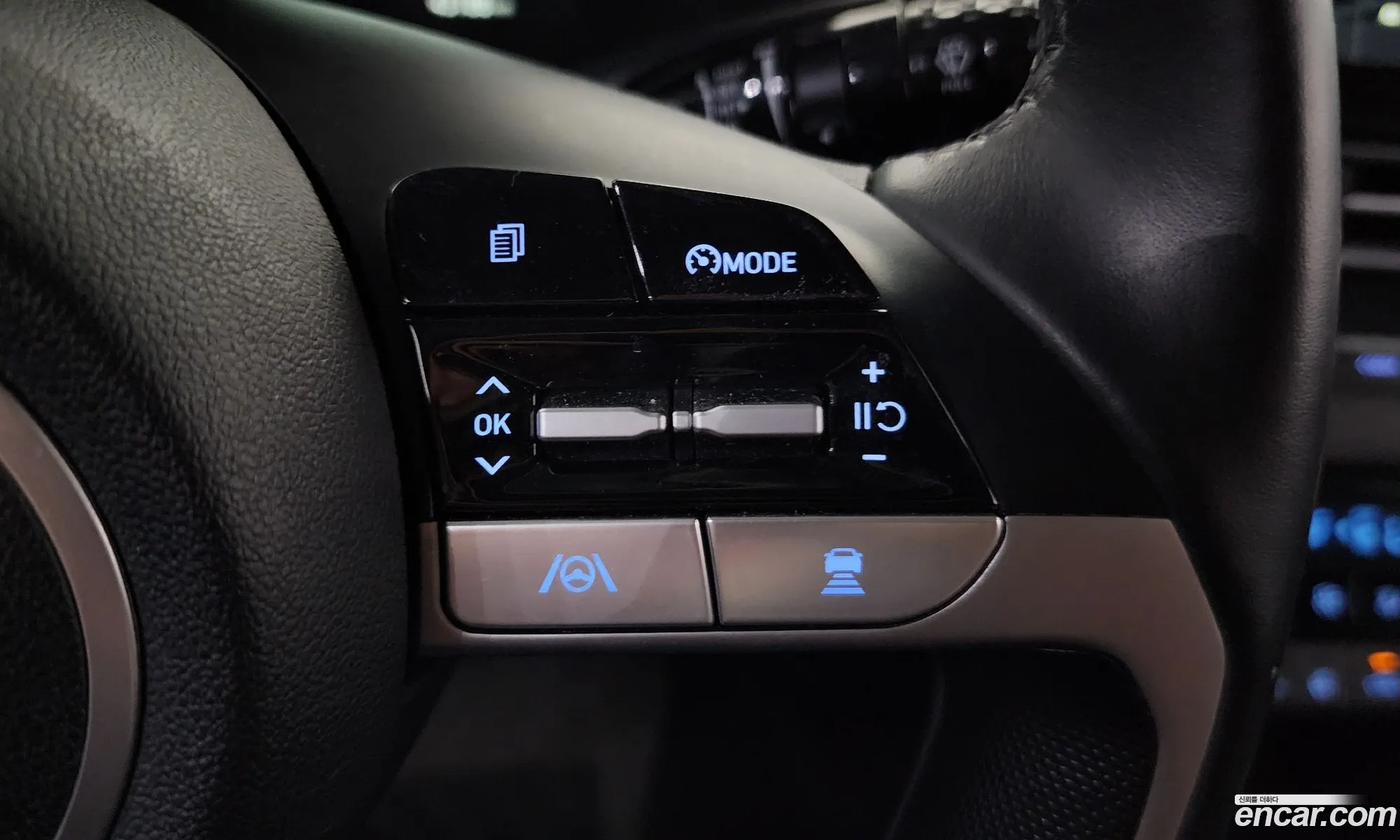 Hyundai Elantra 2021 — 12