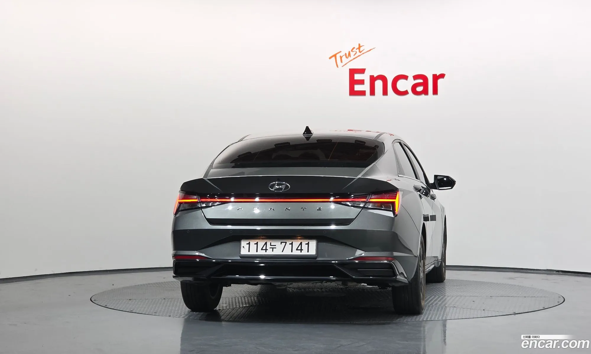 Hyundai Elantra 2021 — 25