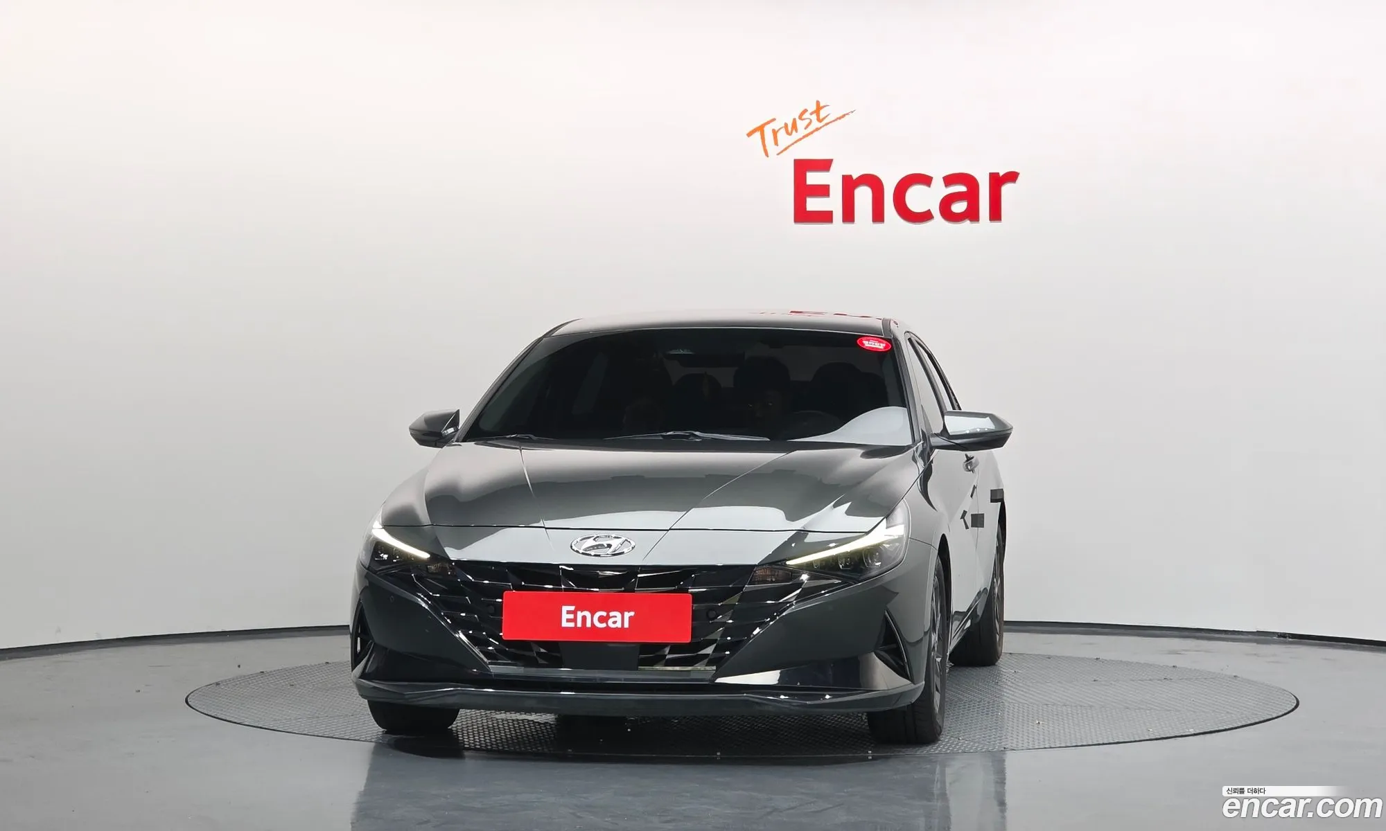 Hyundai Elantra 2021 — 2