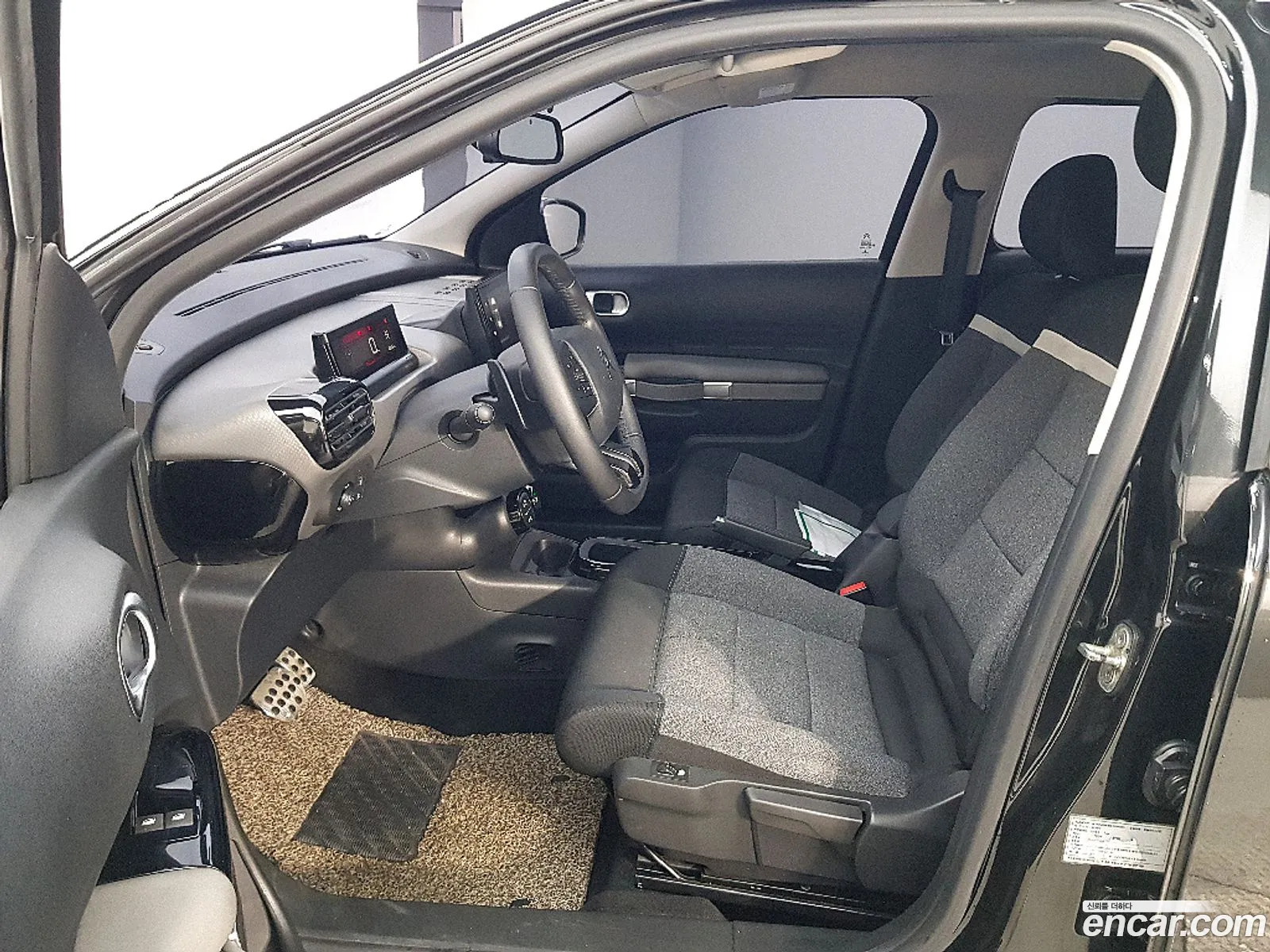 Citroen/DS C4 Cactus 2018 — 17