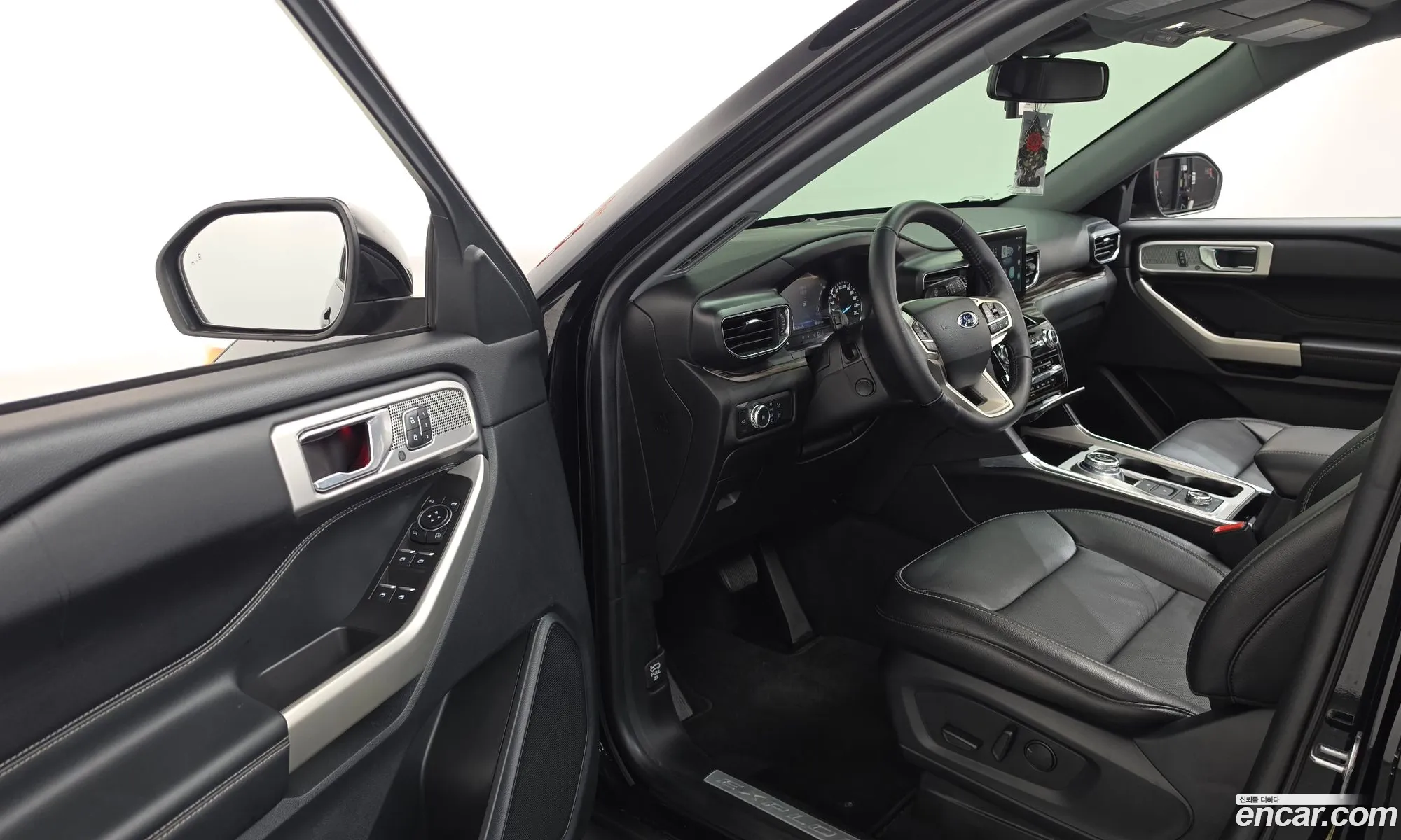 Ford Explorer 6th Gen 2021 1FMSK8FH4MGC01908 — 10