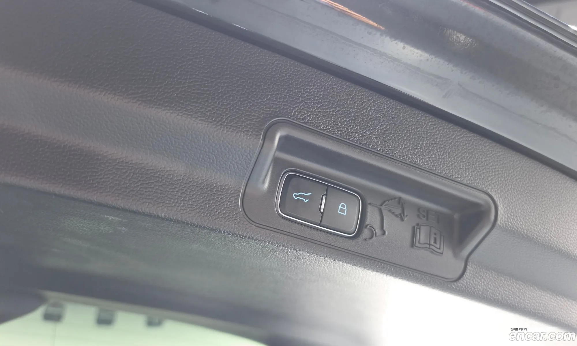 Ford Explorer 6th Gen 2021 1FMSK8FH4MGC01908 — 7