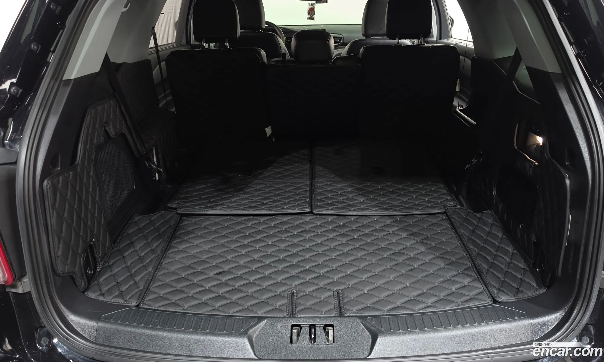 Ford Explorer 6th Gen 2021 1FMSK8FH4MGC01908 — 8