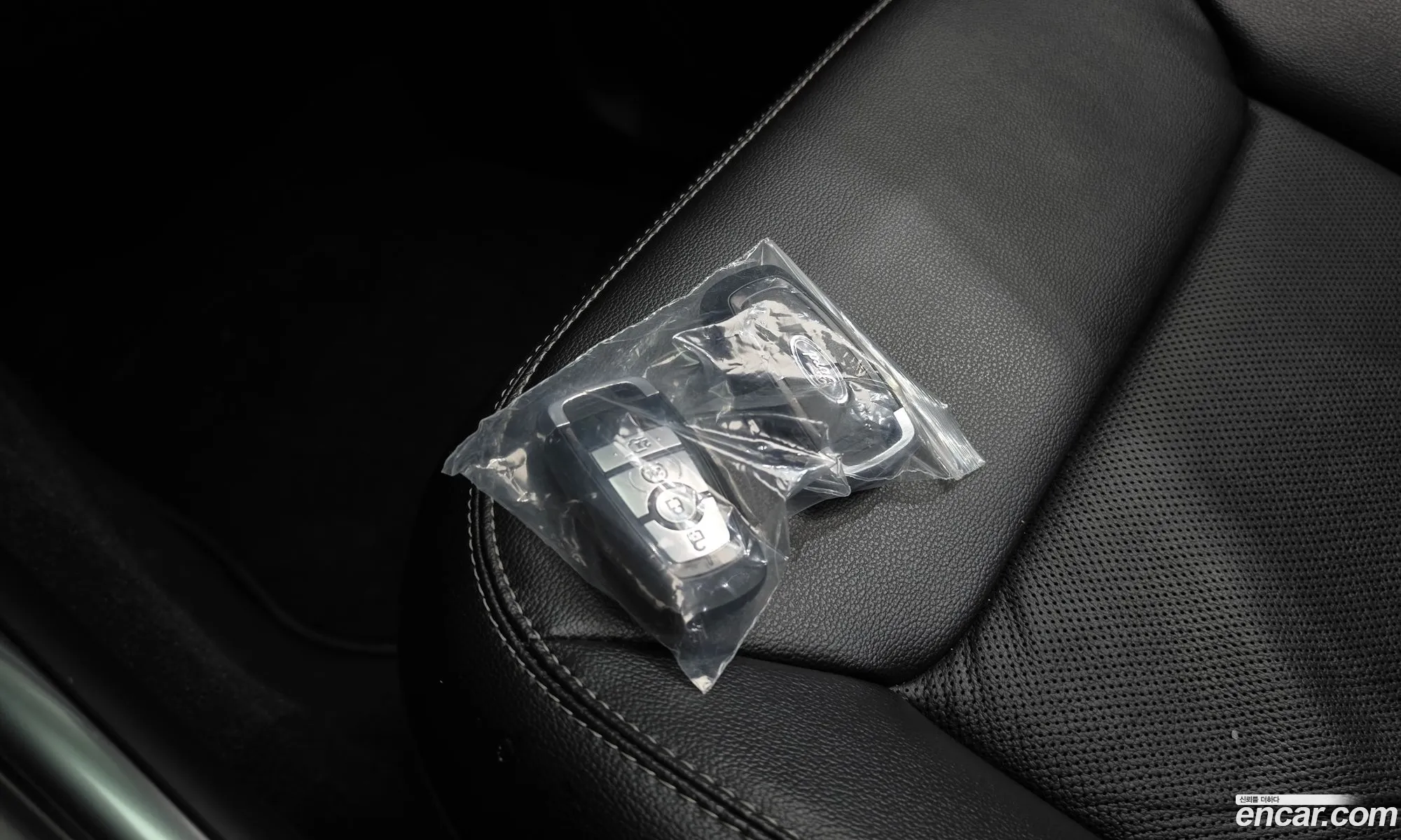 Ford Explorer 6th Gen 2021 1FMSK8FH4MGC01908 — 16