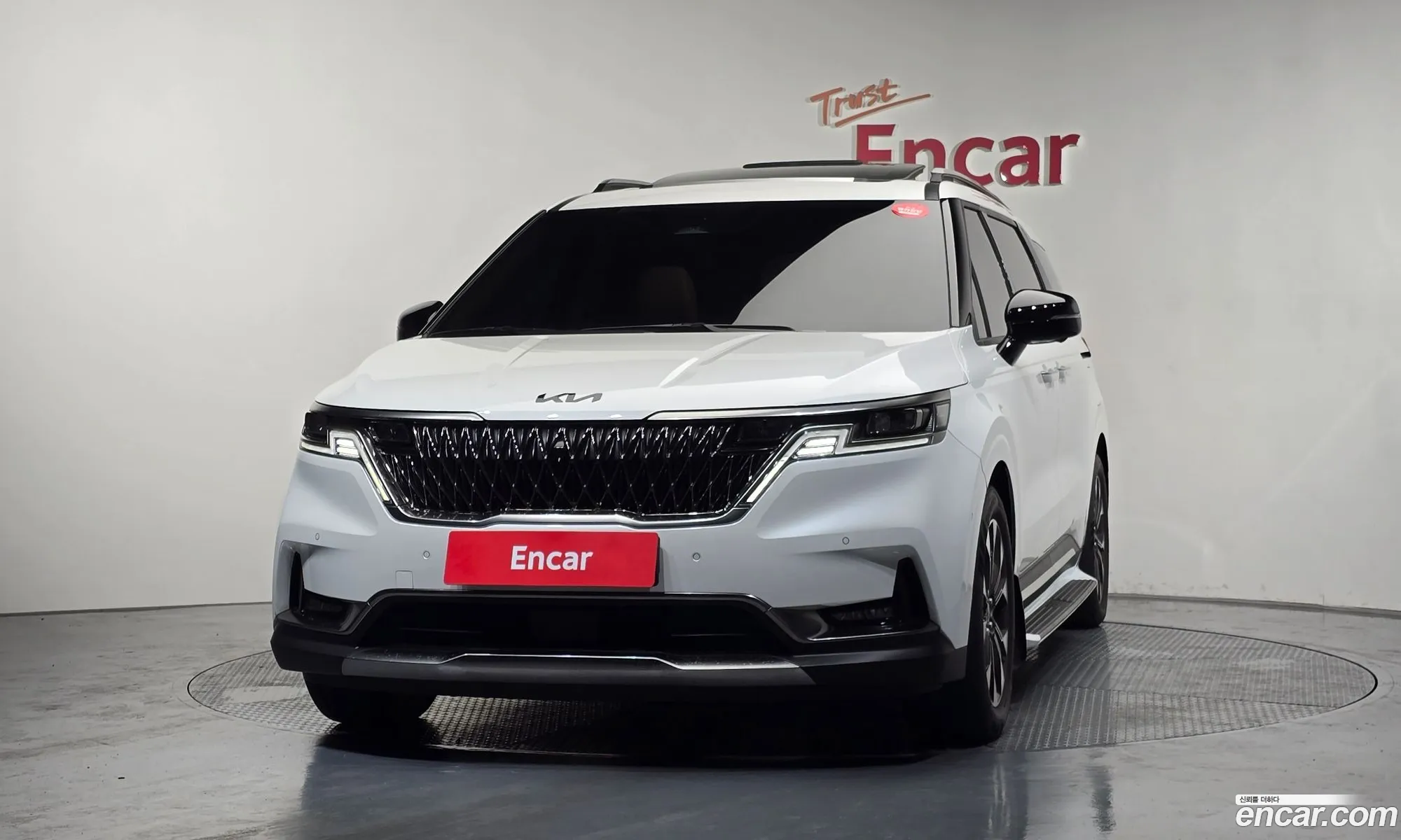 Kia Carnival 2023 KNANE81BBPS321155 — 6