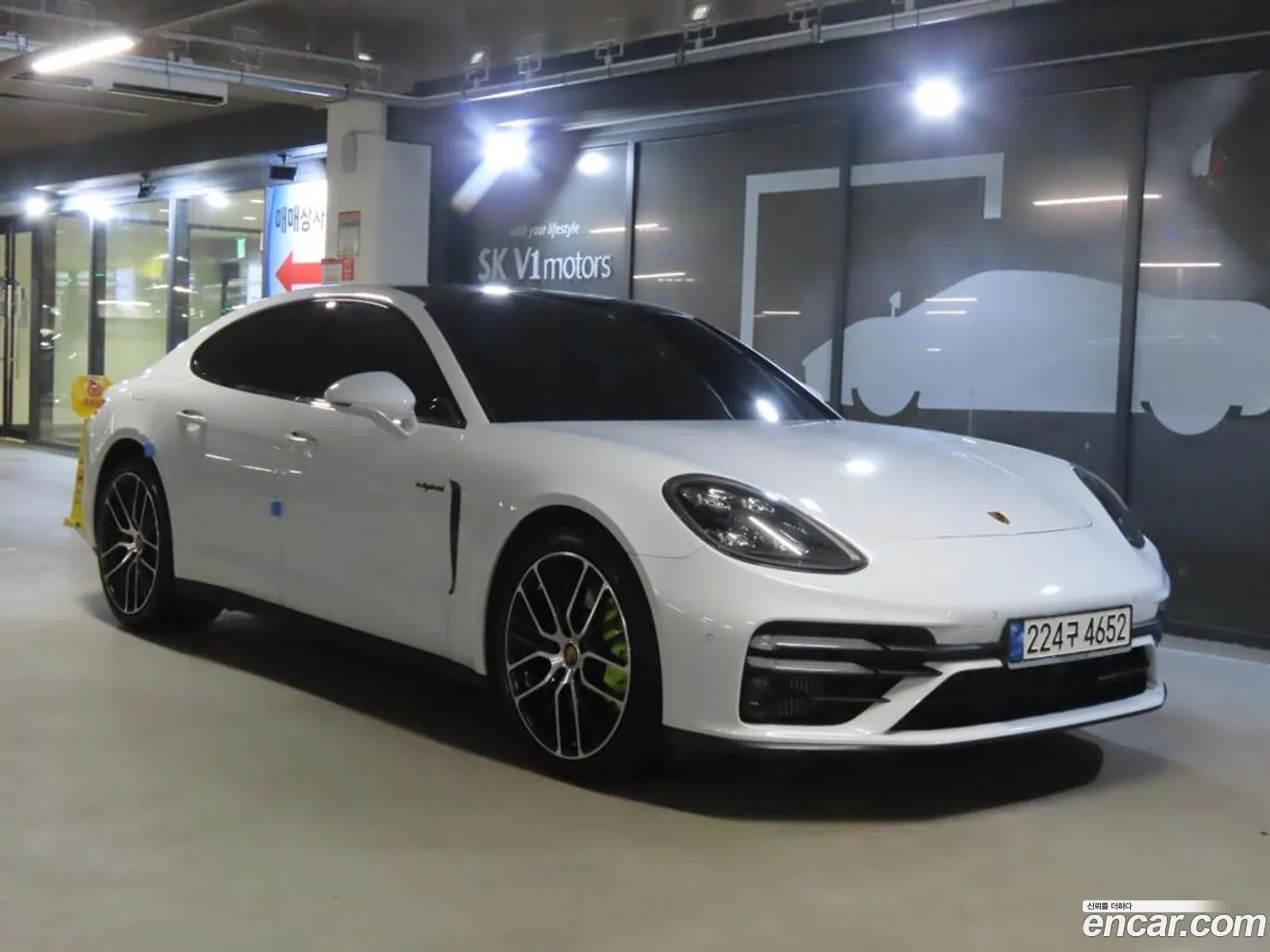 Porsche Panamera 2023 — 2