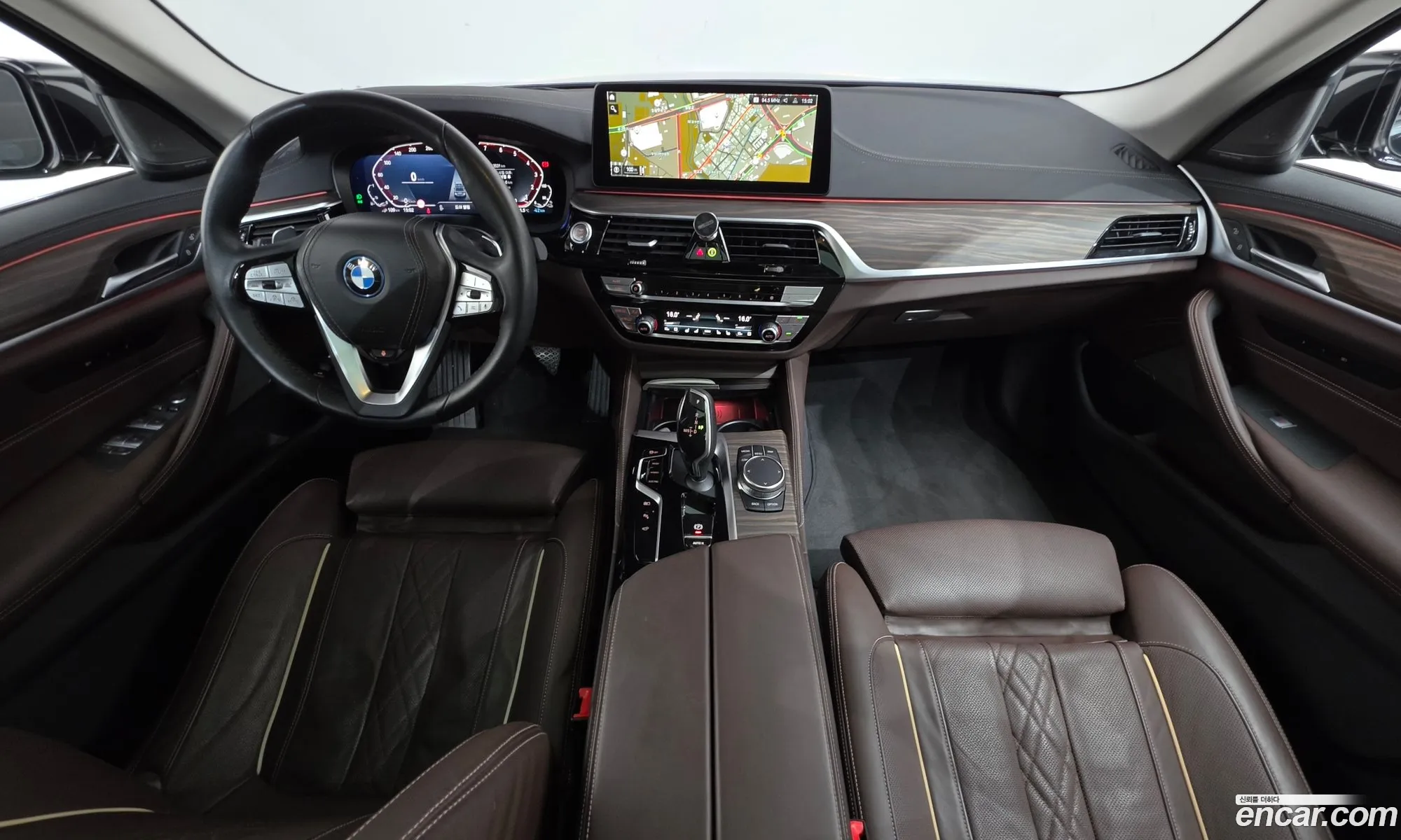 BMW 5 Series 2023 WBA51AG04PCN10257 — 4