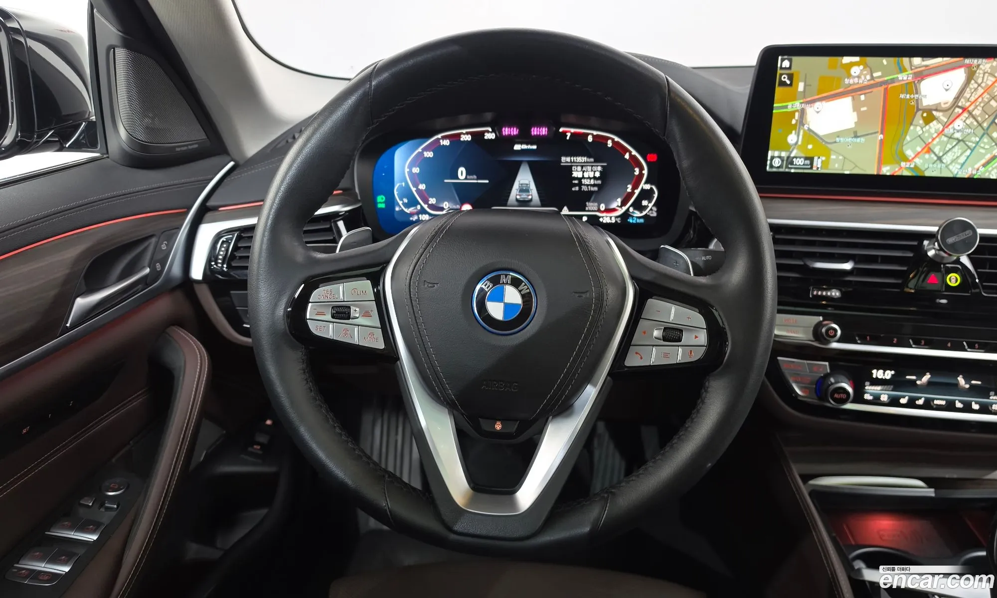 BMW 5 Series 2023 WBA51AG04PCN10257 — 26