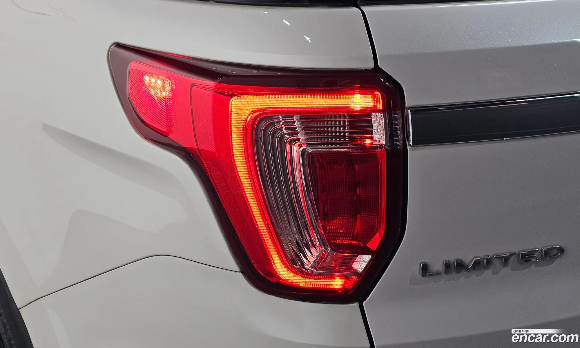 Ford Explorer 2019 — 12