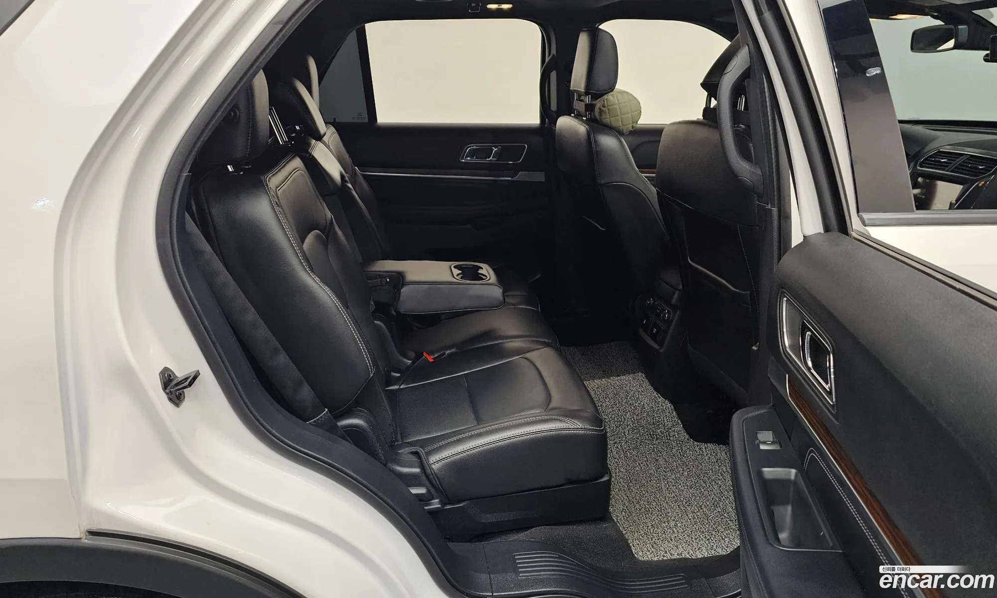 Ford Explorer 2019 — 29