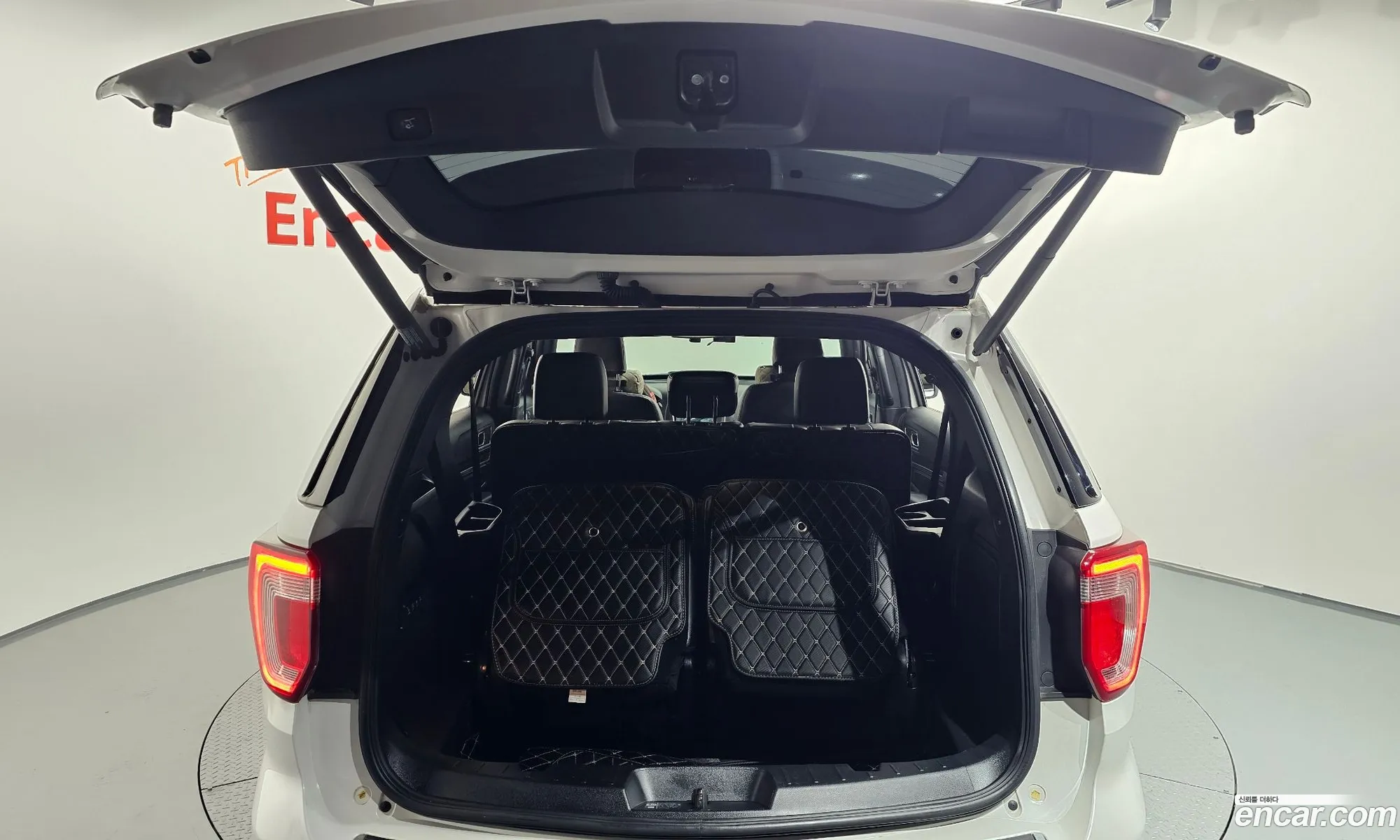 Ford Explorer 2019 — 37