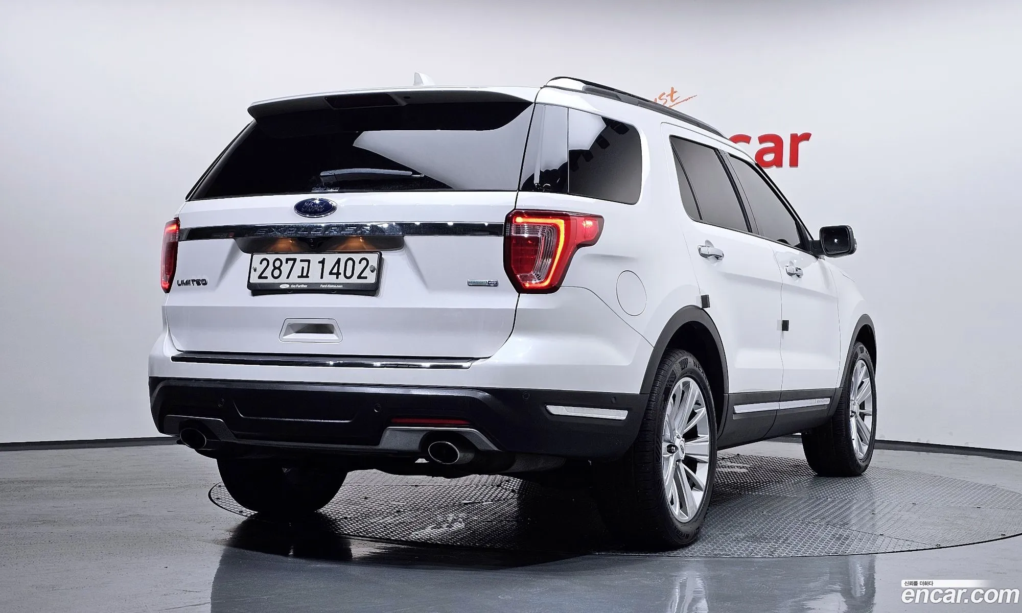 Ford Explorer 2019 — 21
