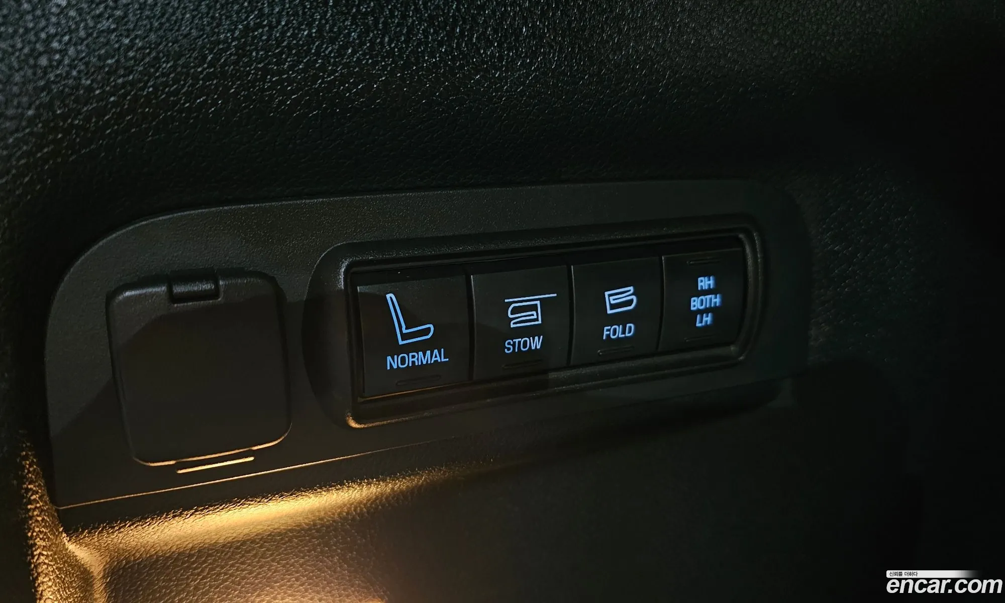 Ford Explorer 2019 — 28