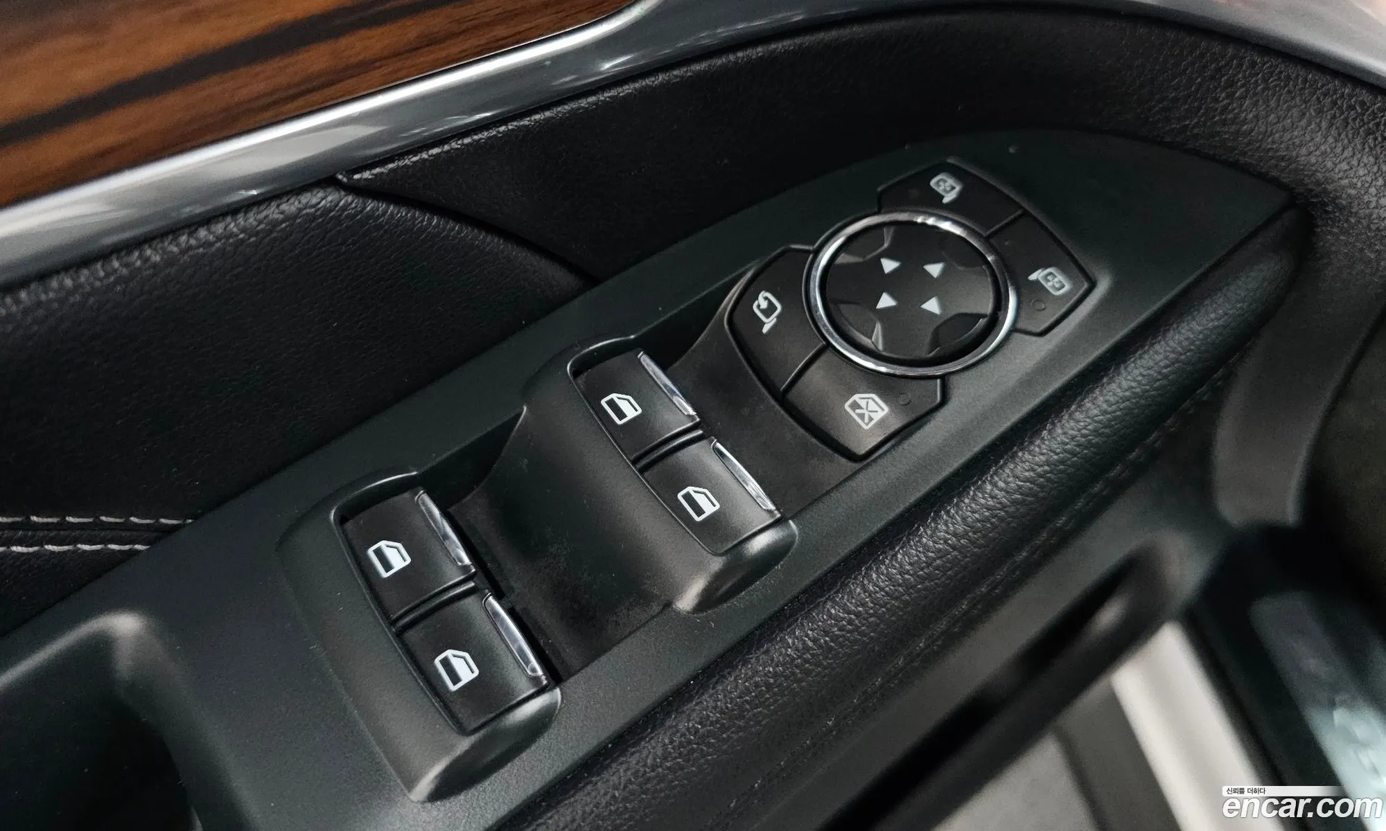 Ford Explorer 2019 — 5
