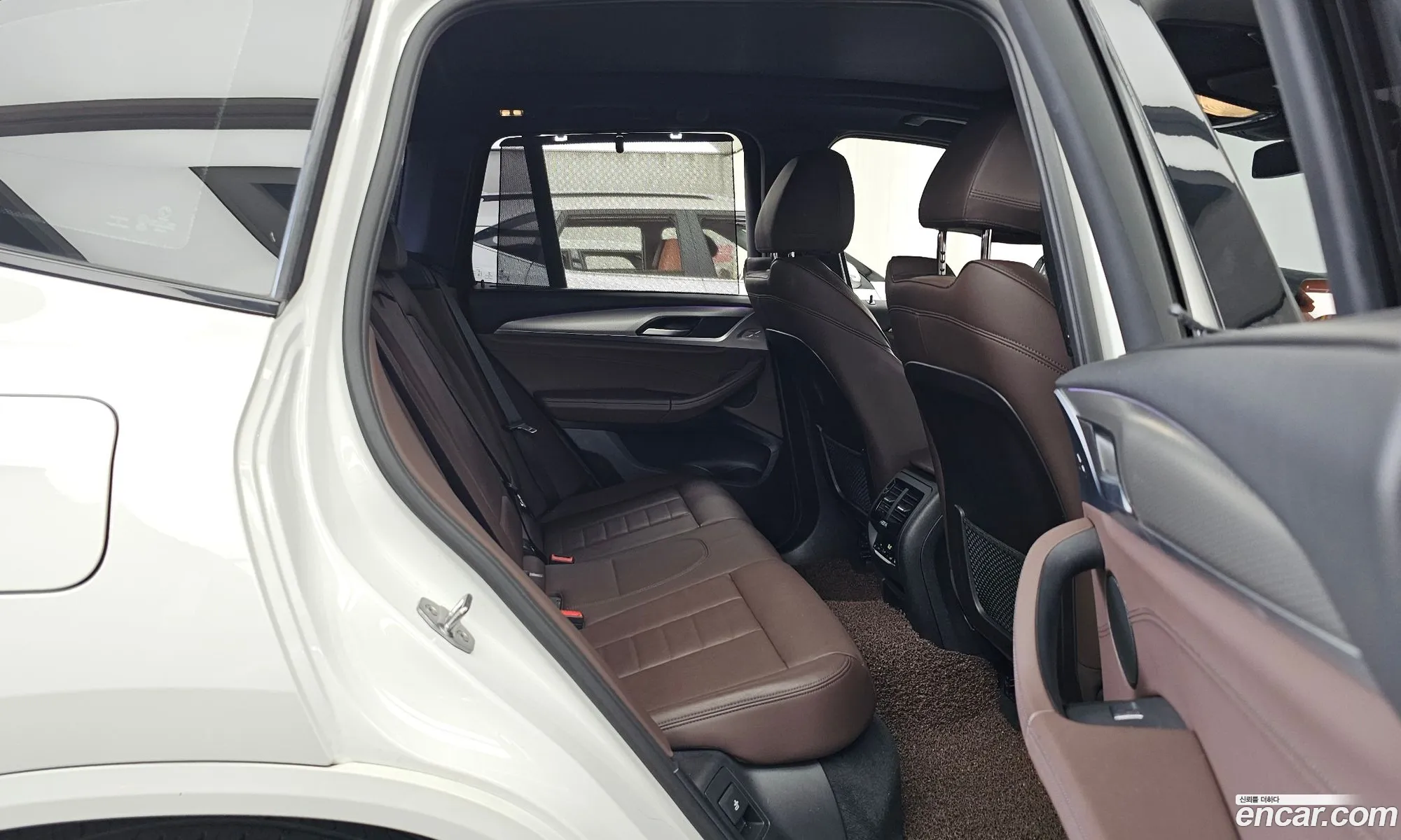 BMW X3 2020 — 24