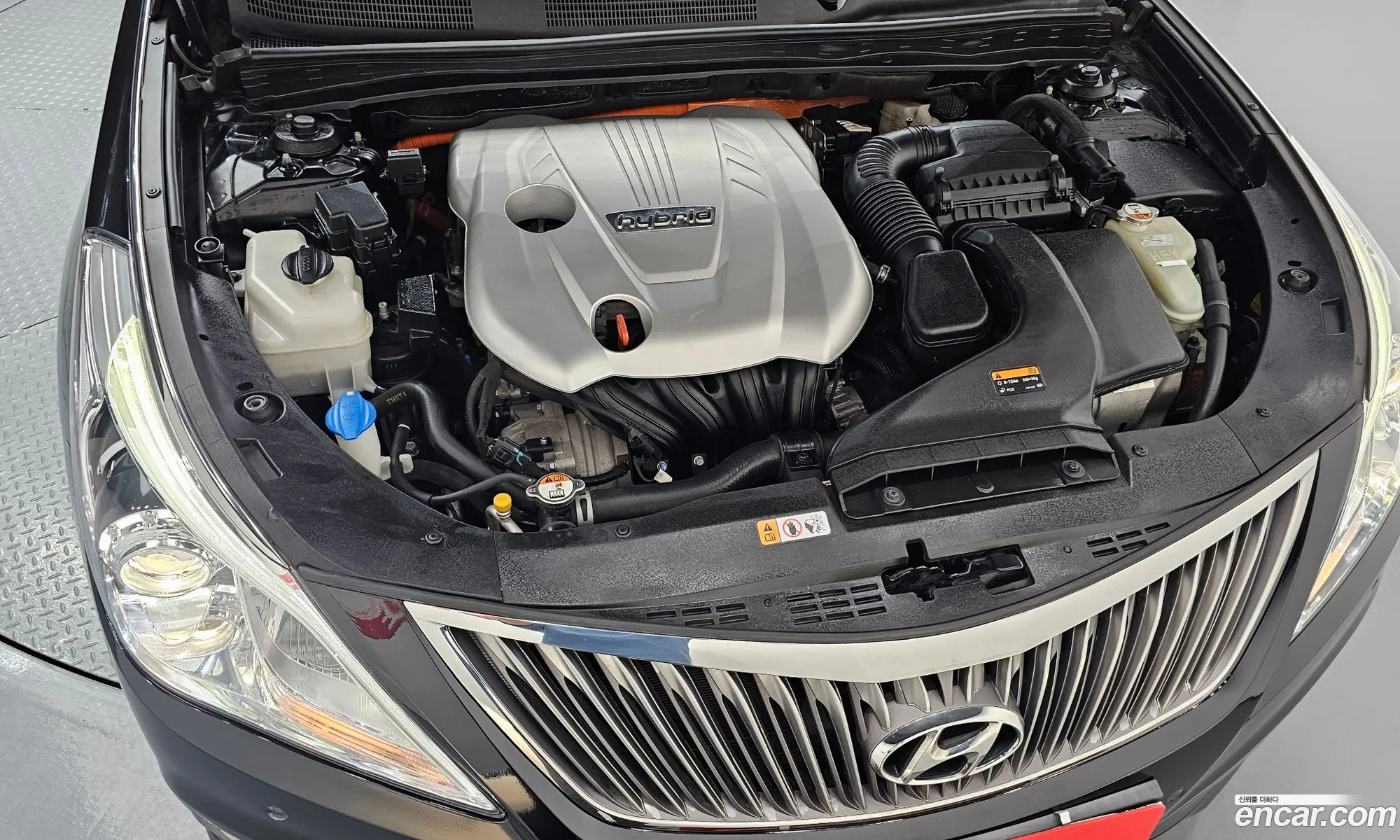 Hyundai Grandeur HG Hybrid 2015 — 26