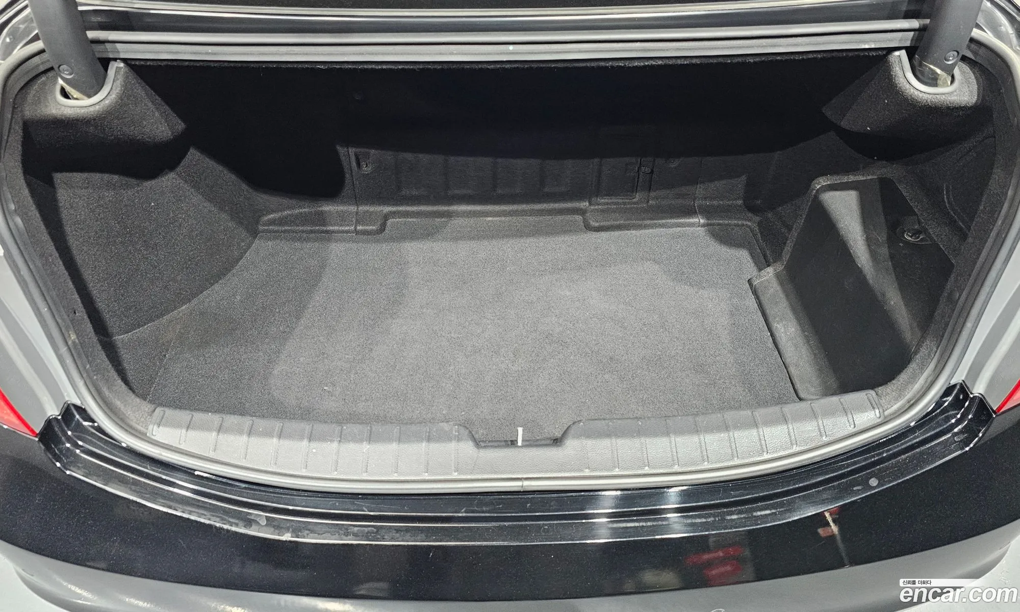 Hyundai Grandeur HG Hybrid 2015 — 17