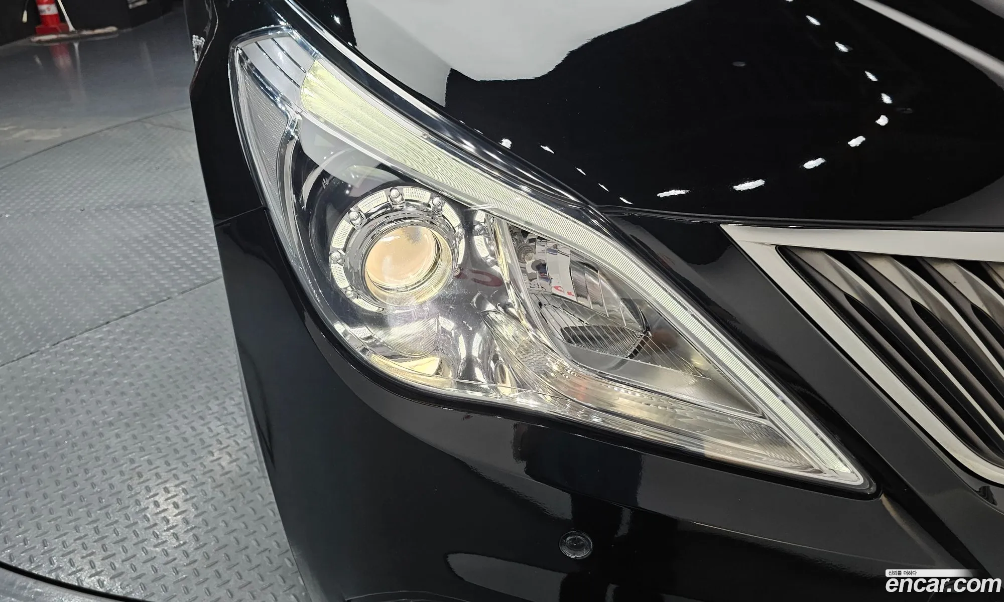 Hyundai Grandeur HG Hybrid 2015 — 22