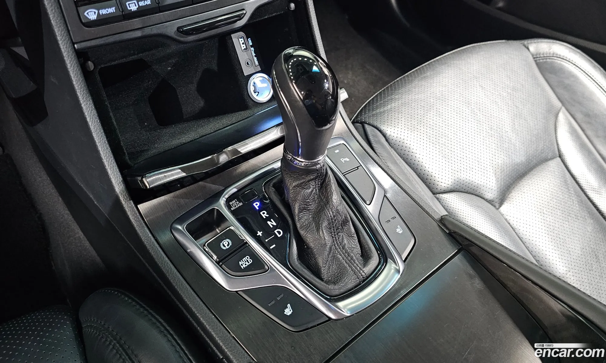 Hyundai Grandeur HG Hybrid 2015 — 23