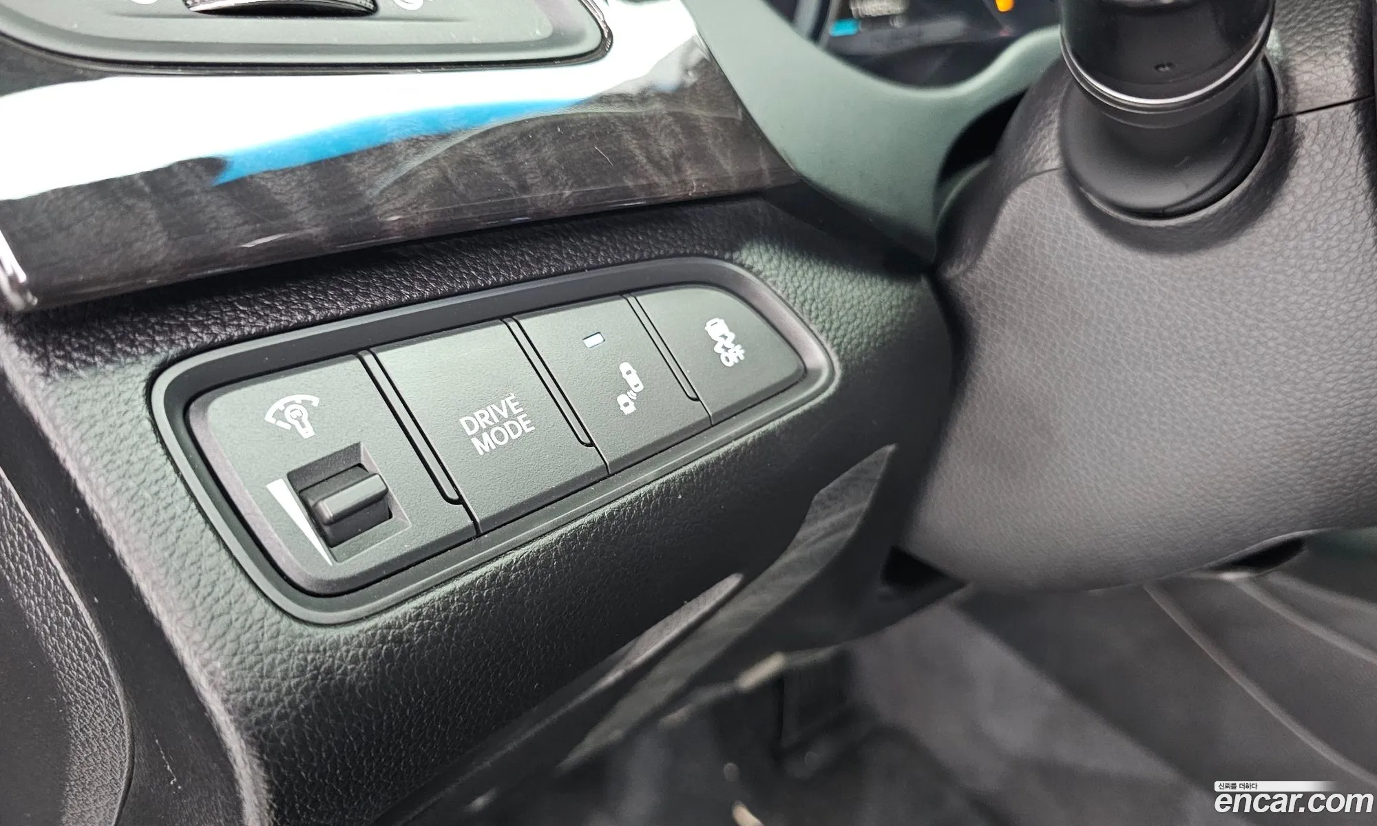 Hyundai Grandeur HG Hybrid 2015 — 29