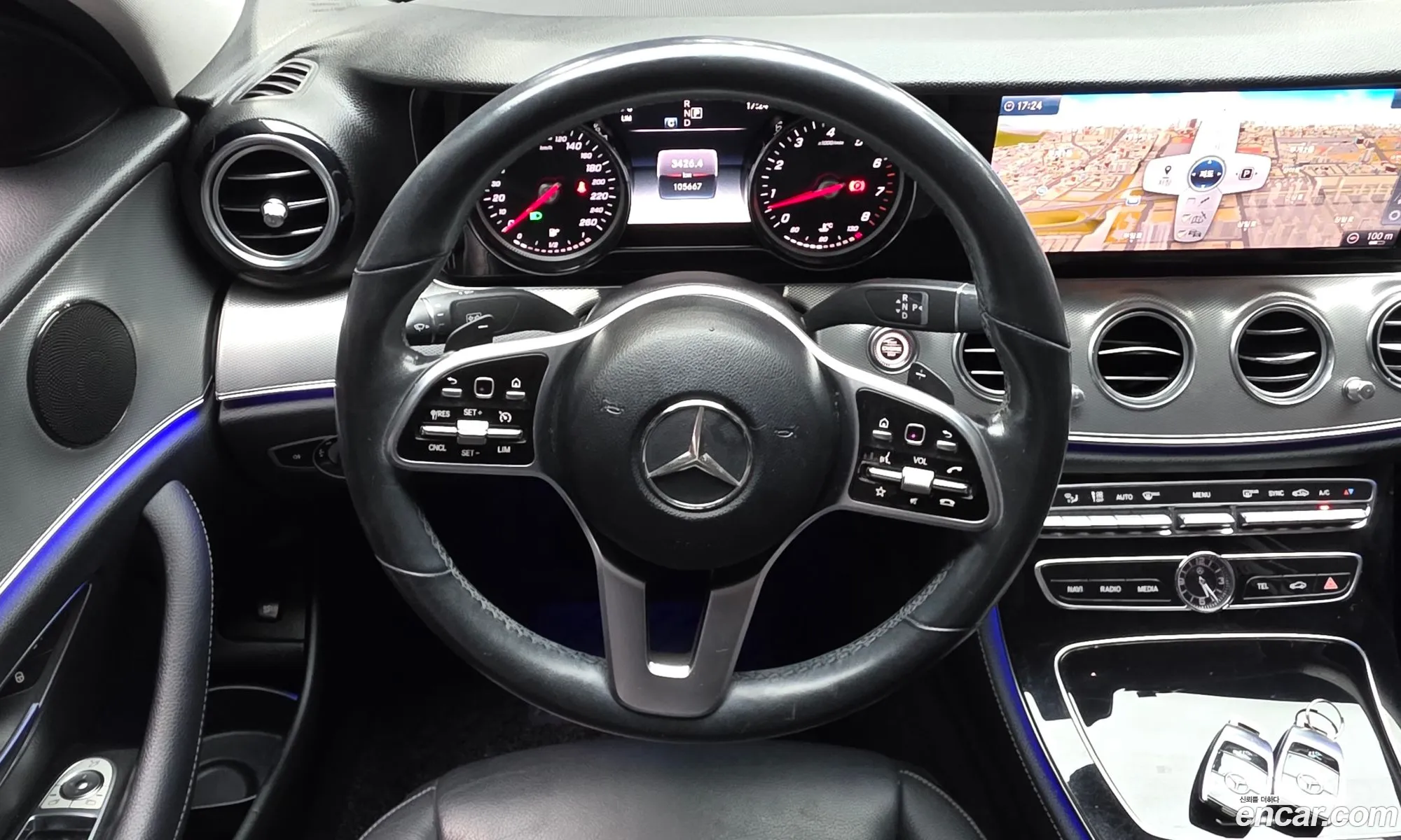 Mercedes-Benz E-Class W213 2019 WDDZF4JB4KA694210 — 4