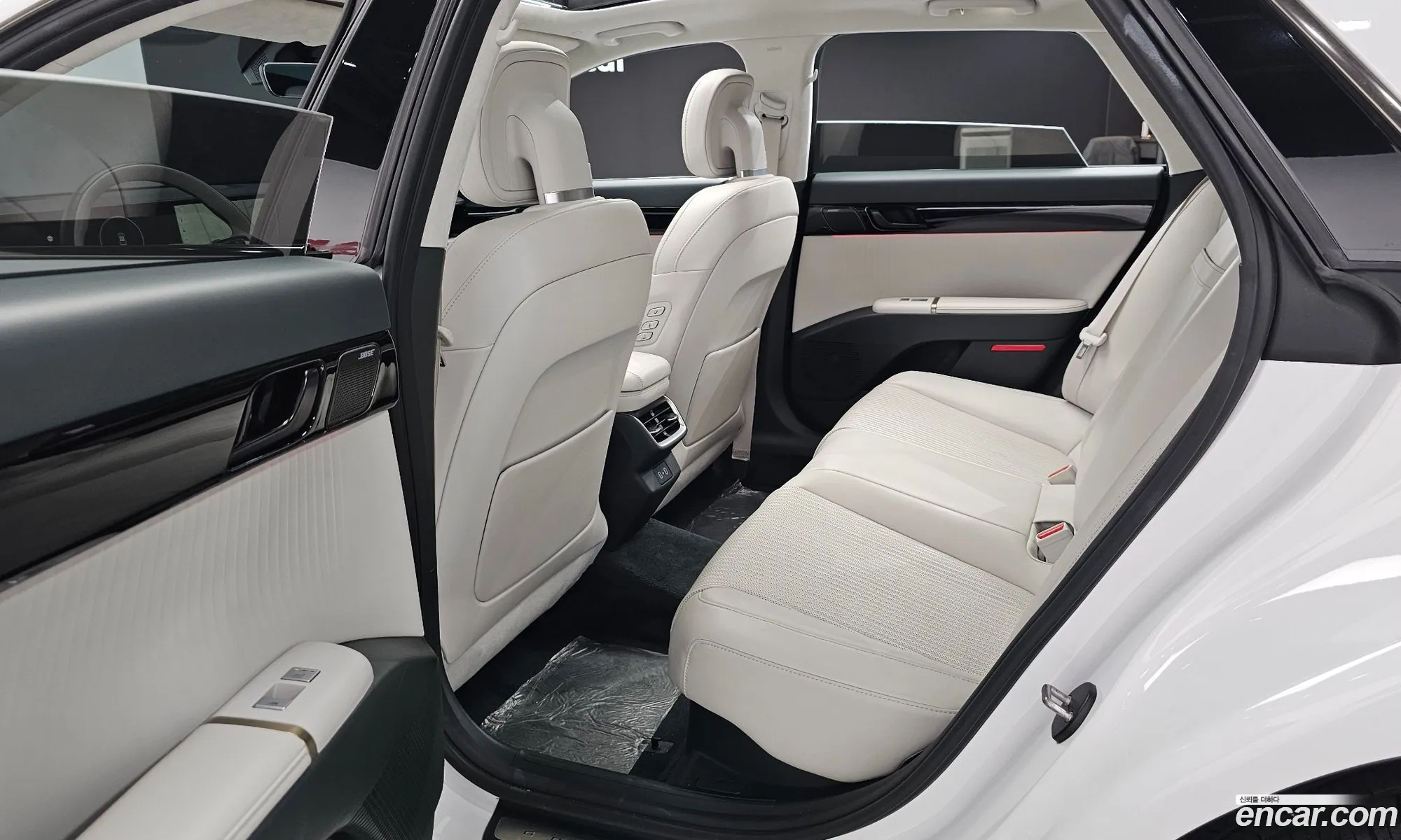 Hyundai Grandeur Hybrid 2023 — 4
