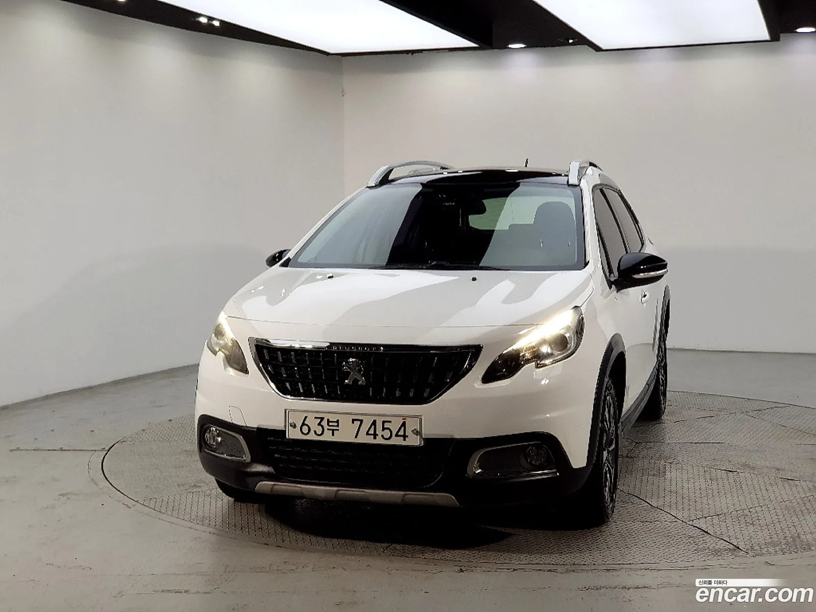 Peugeot 2008 2017 — 9