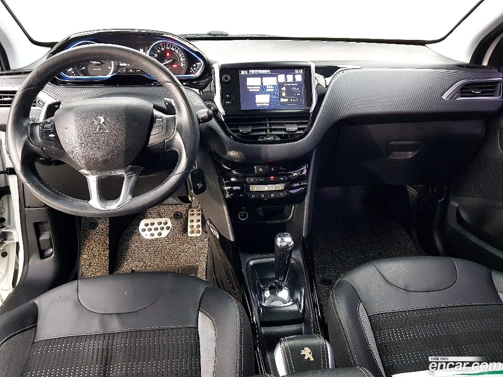 Peugeot 2008 2017 — 4