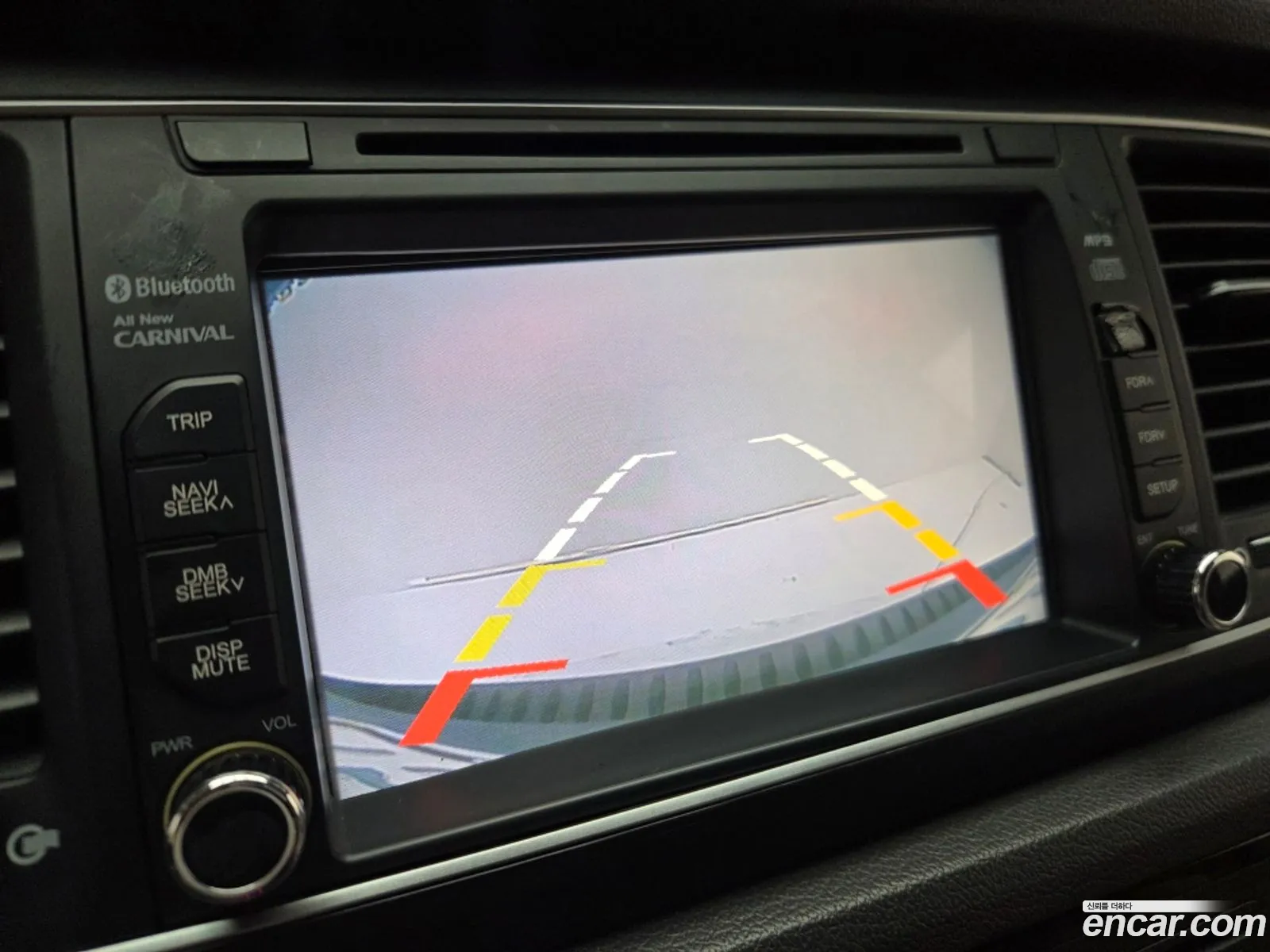 Kia Carnival 2014 — 20