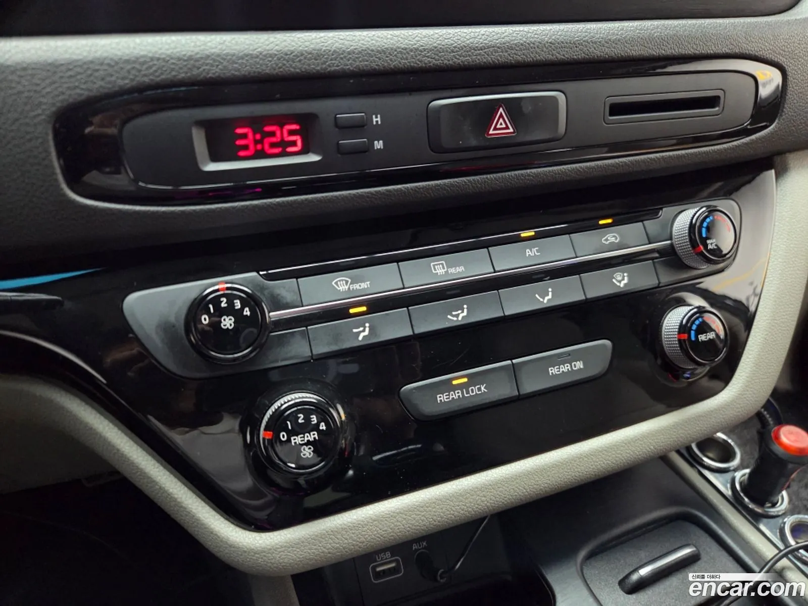 Kia Carnival 2014 — 4