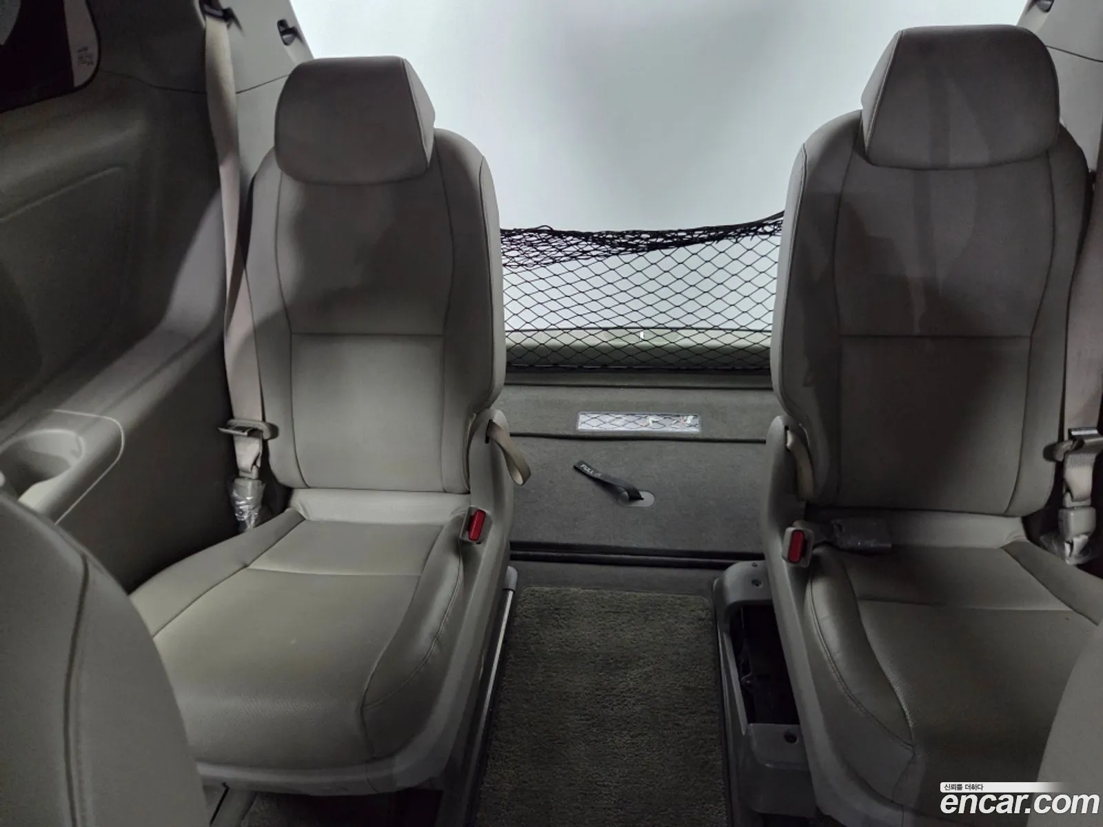 Kia Carnival 2014 — 6