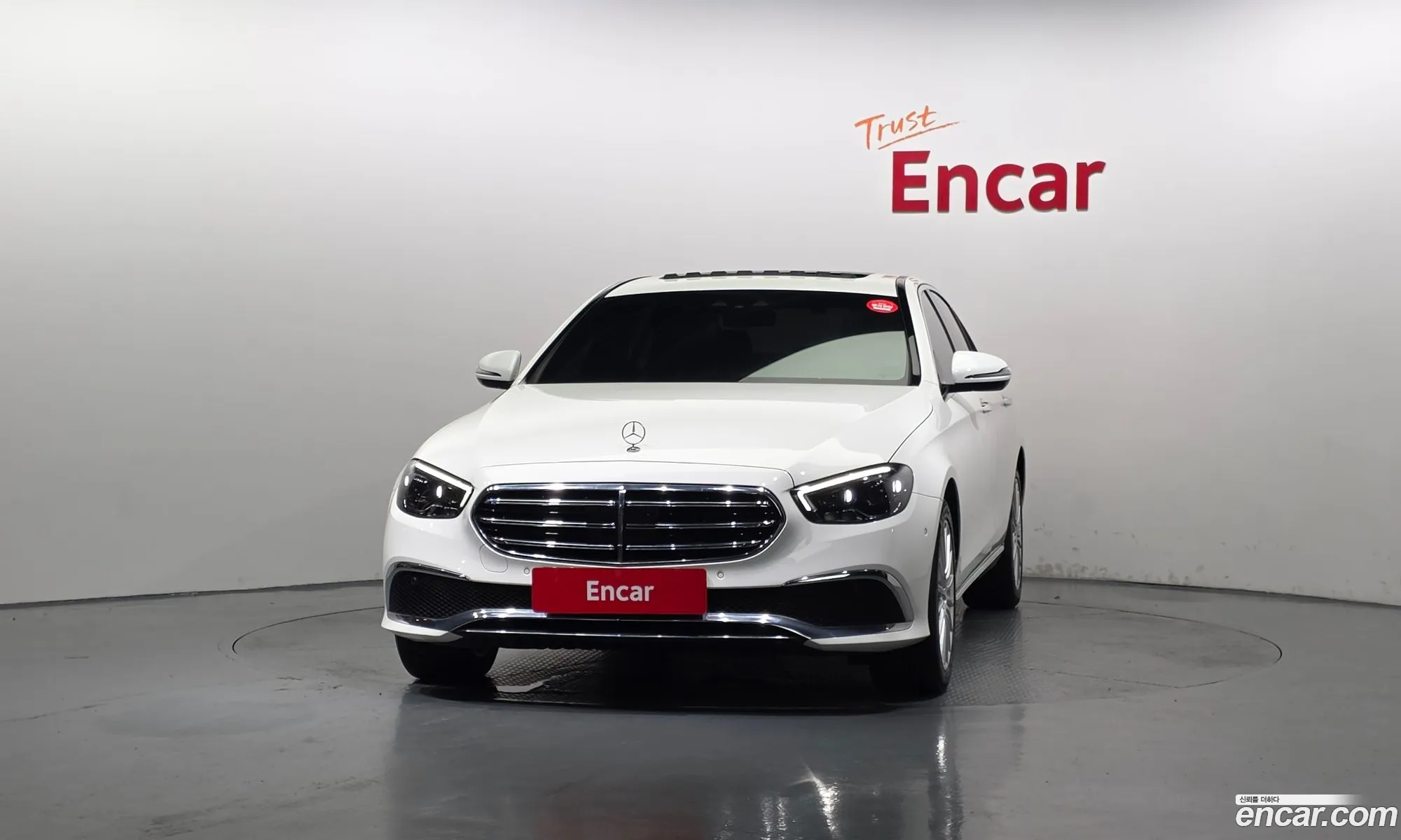 Mercedes-Benz E-Class W213 2021 — 14
