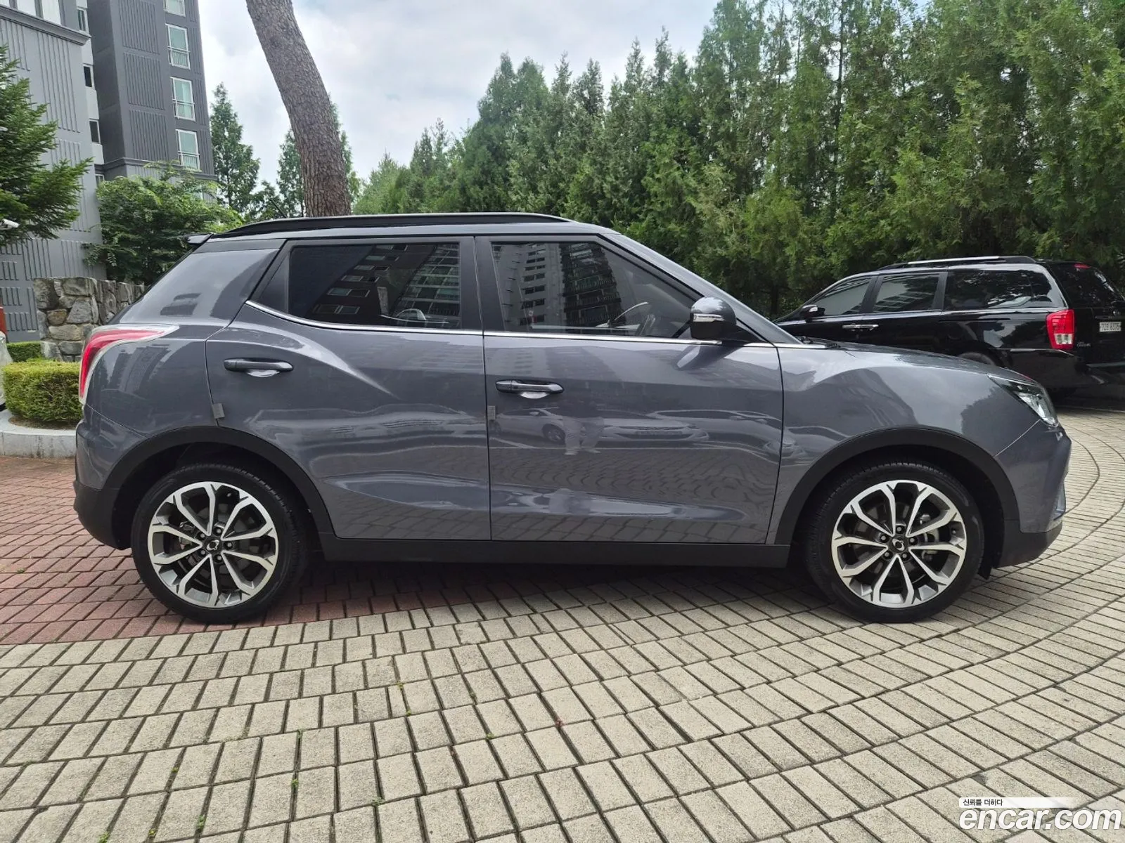 KG Mobility (SsangYong) Tivoli Armour 2017 — 17
