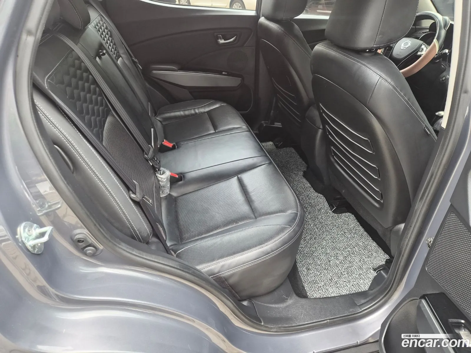 KG Mobility (SsangYong) Tivoli Armour 2017 — 2