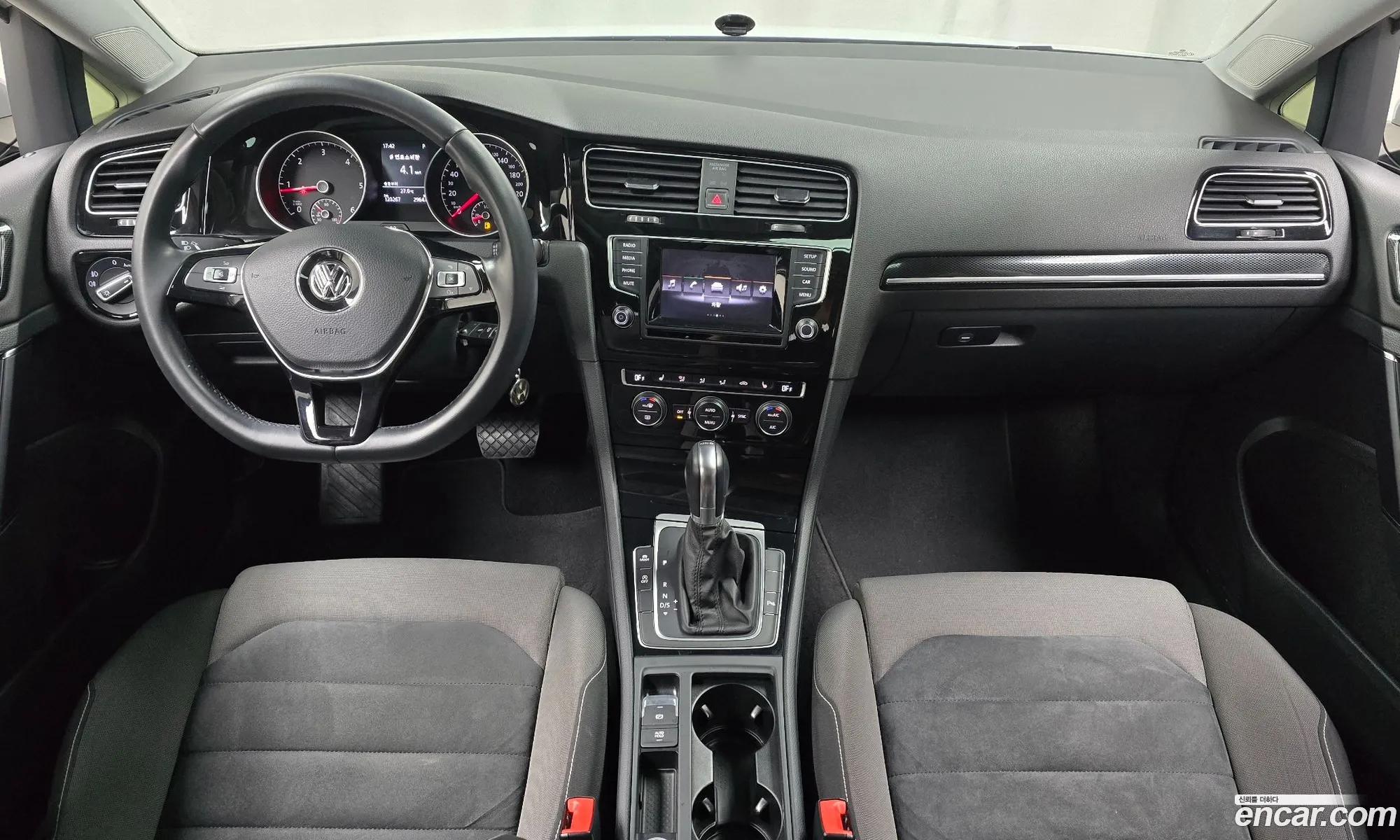 Volkswagen Golf 7th Gen 2014 — 4