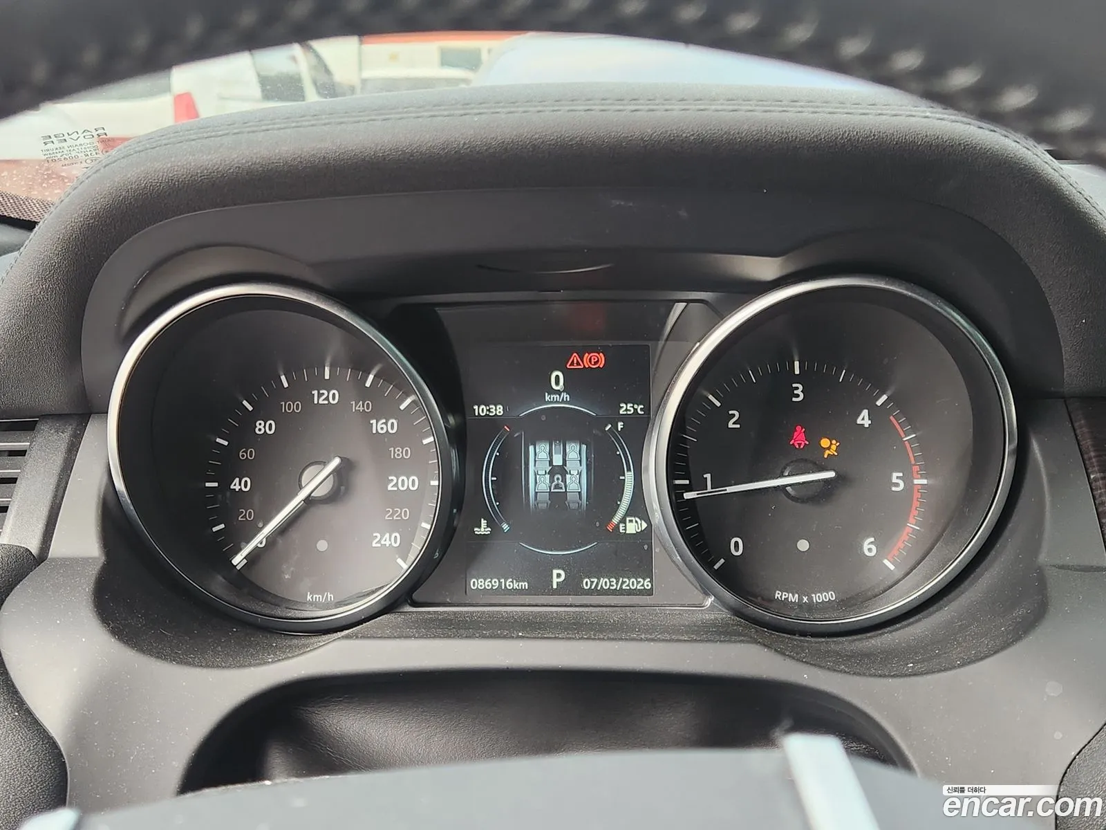 Land Rover Range Rover Evoque 2018 — 17